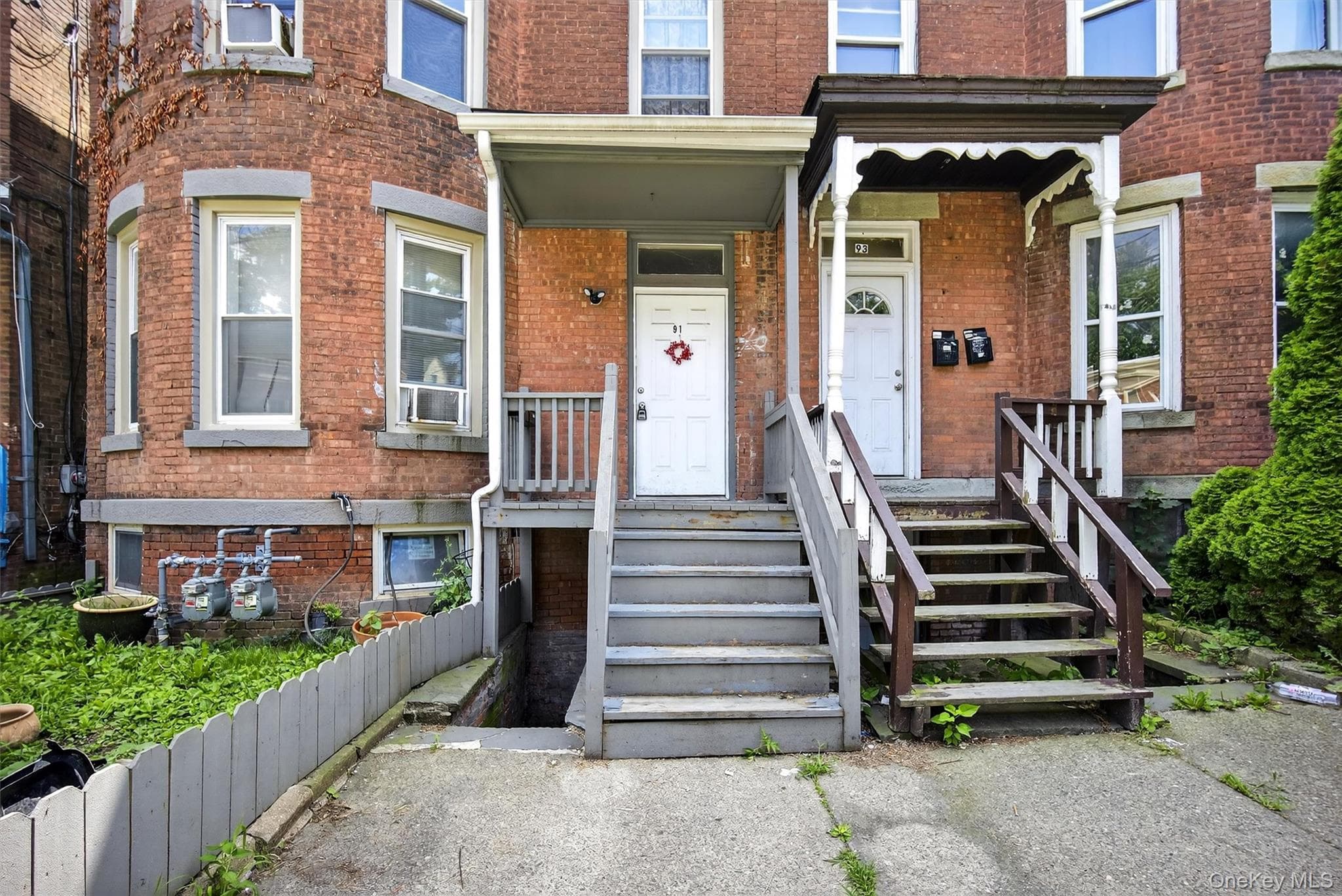 91 Carson Avenue thumbnail 4