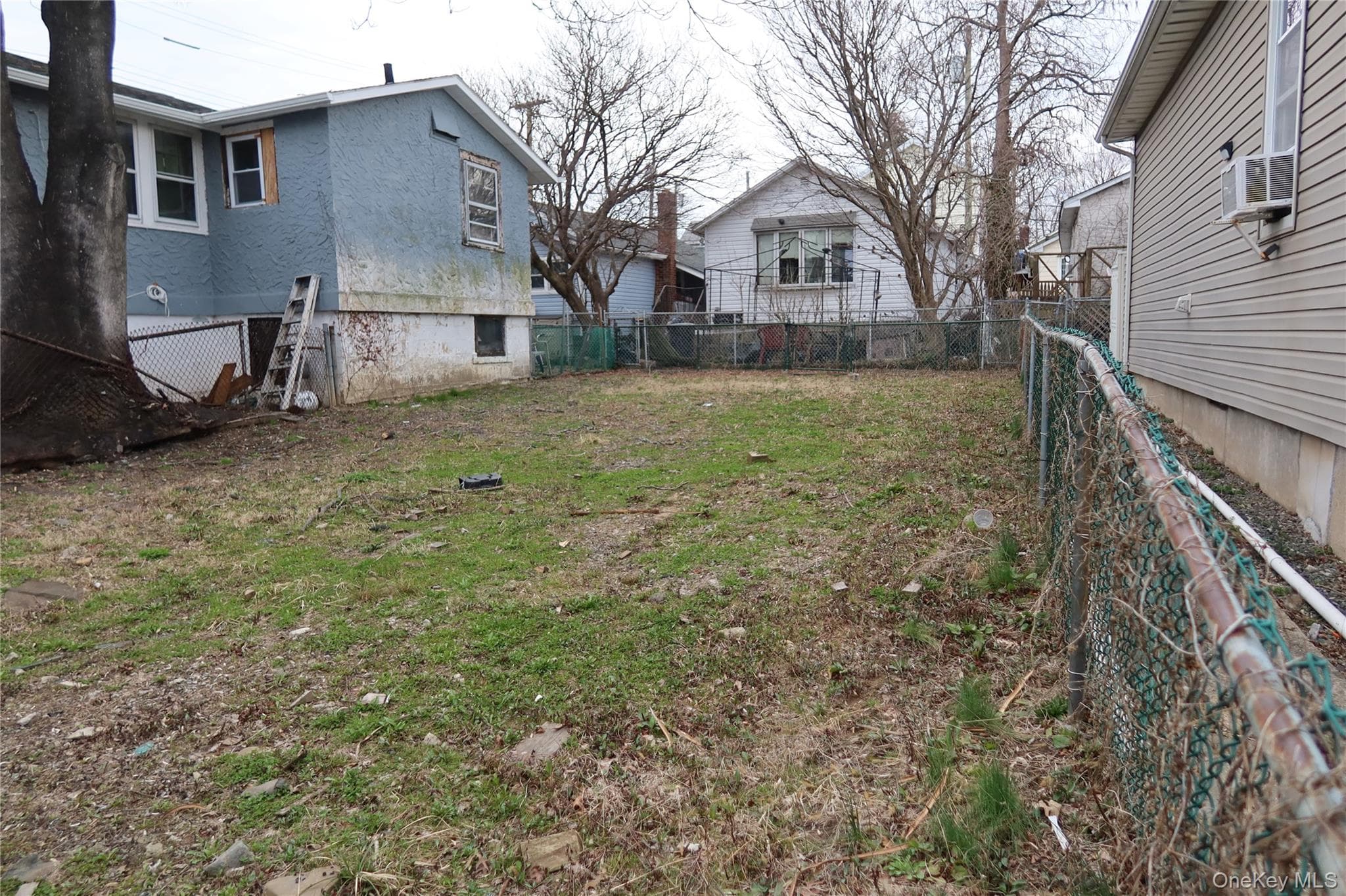 22B Edgewater Park, Bronx