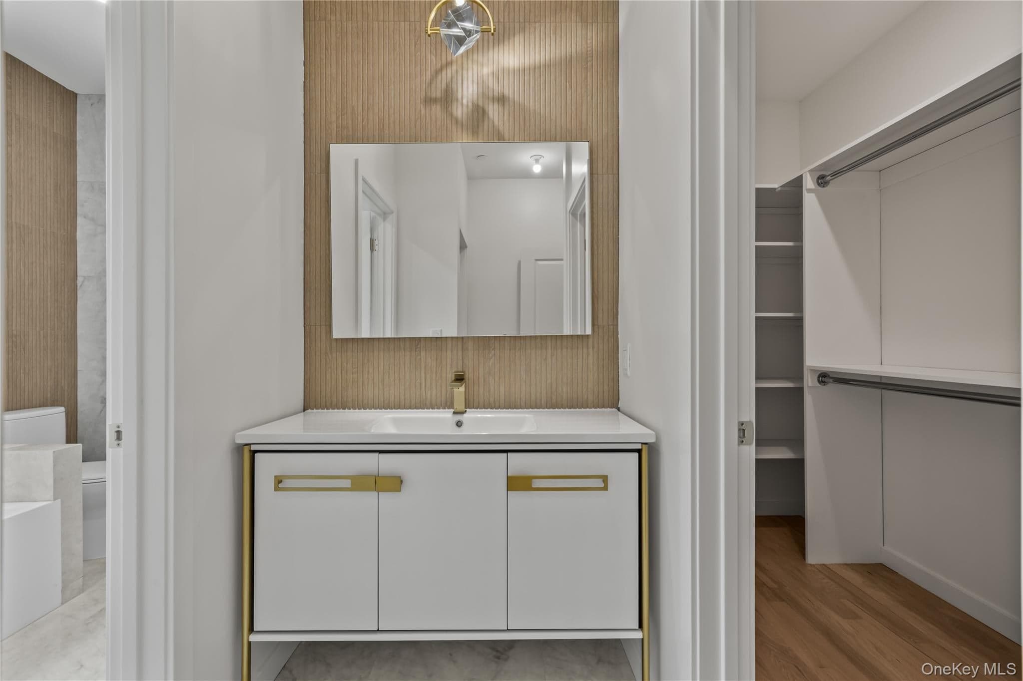 41 Saddle River Road Unit: 202 thumbnail 23