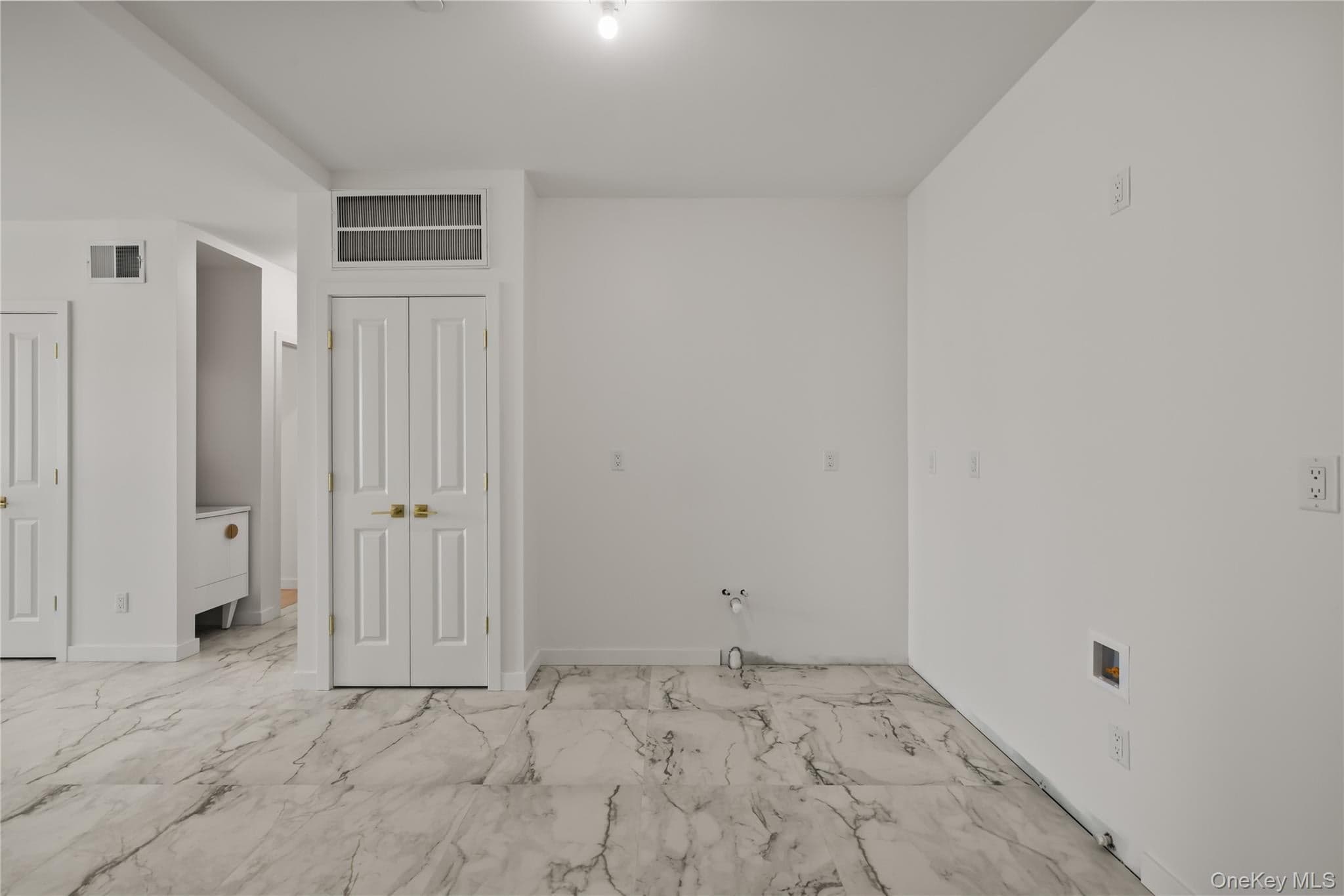 41 Saddle River Road Unit: 202 thumbnail 43