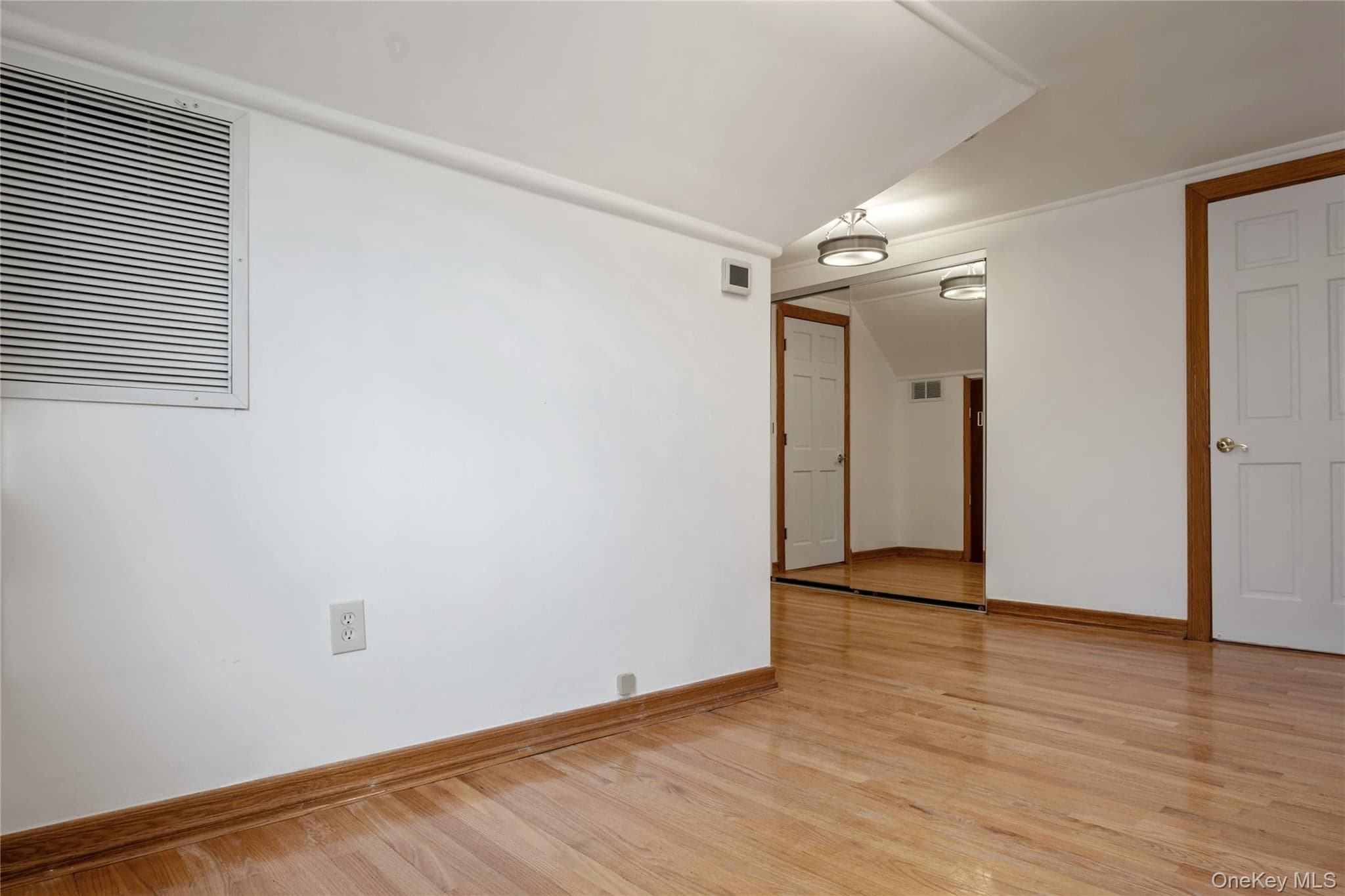 73-33 188th Street thumbnail 17