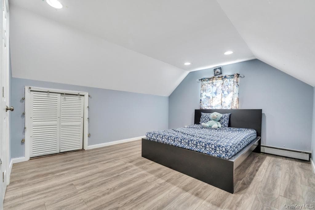 259 N Rutherford Avenue thumbnail 13