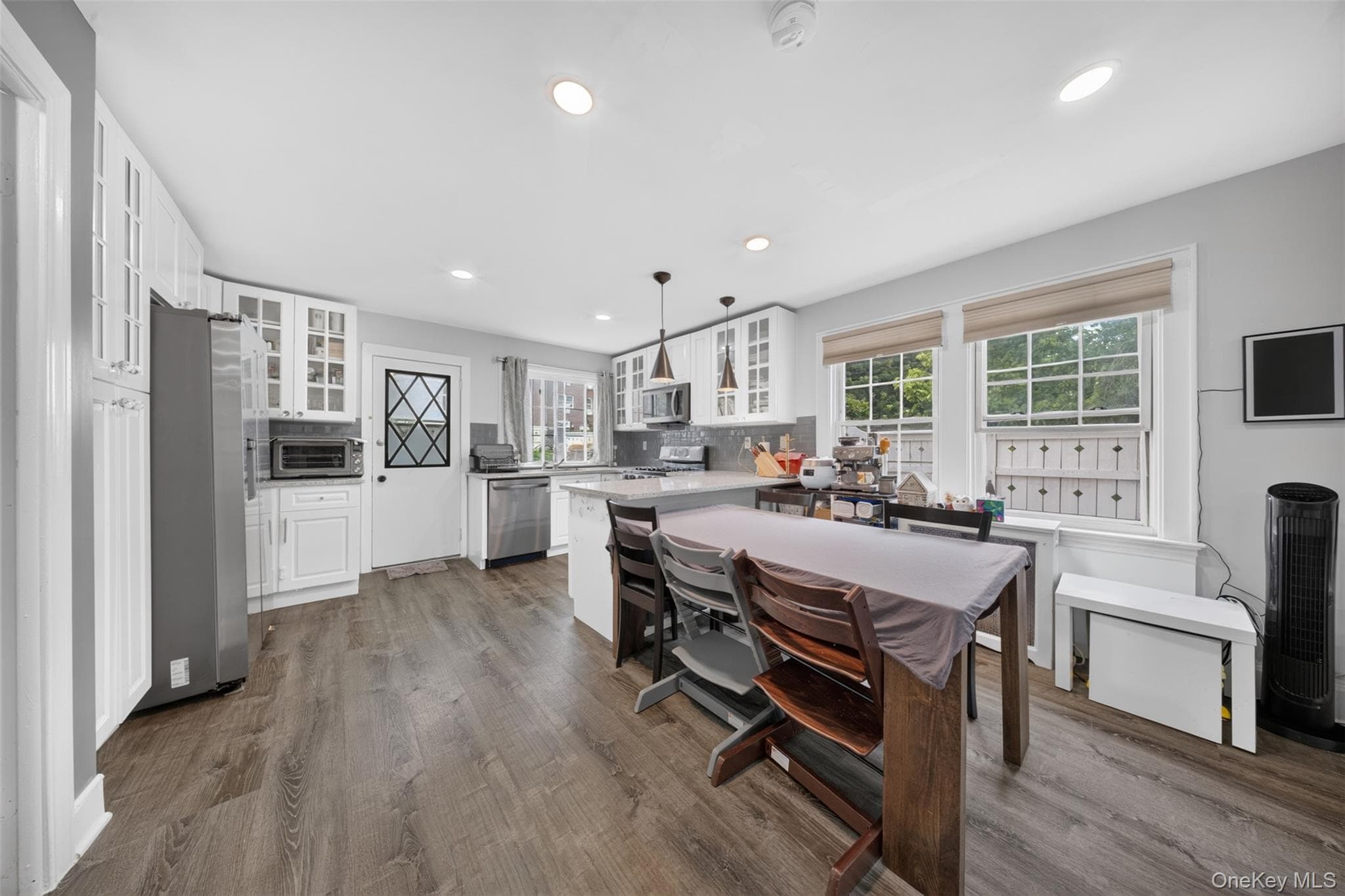 26 Van Nostrand Court thumbnail 10