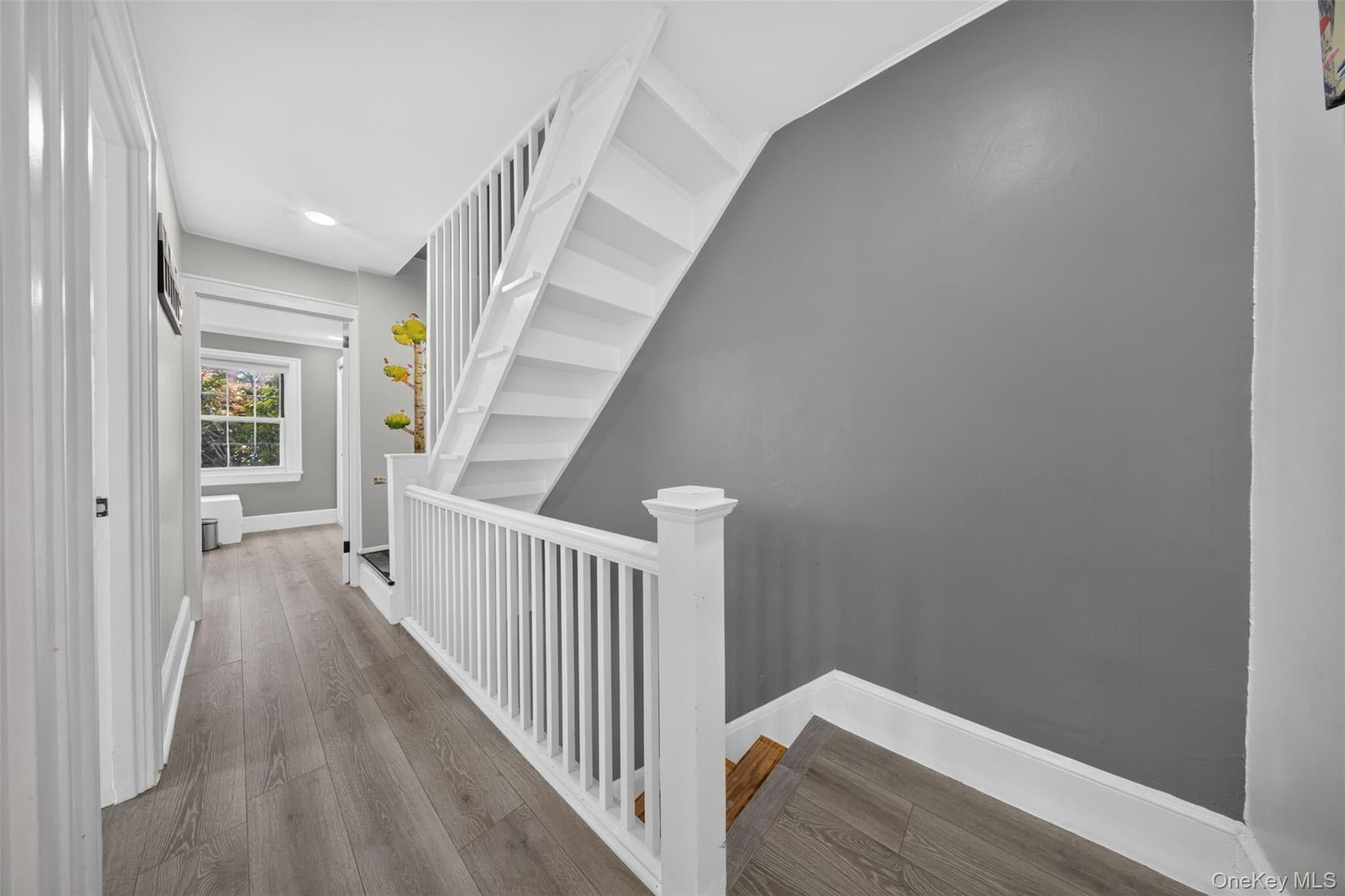 26 Van Nostrand Court thumbnail 15
