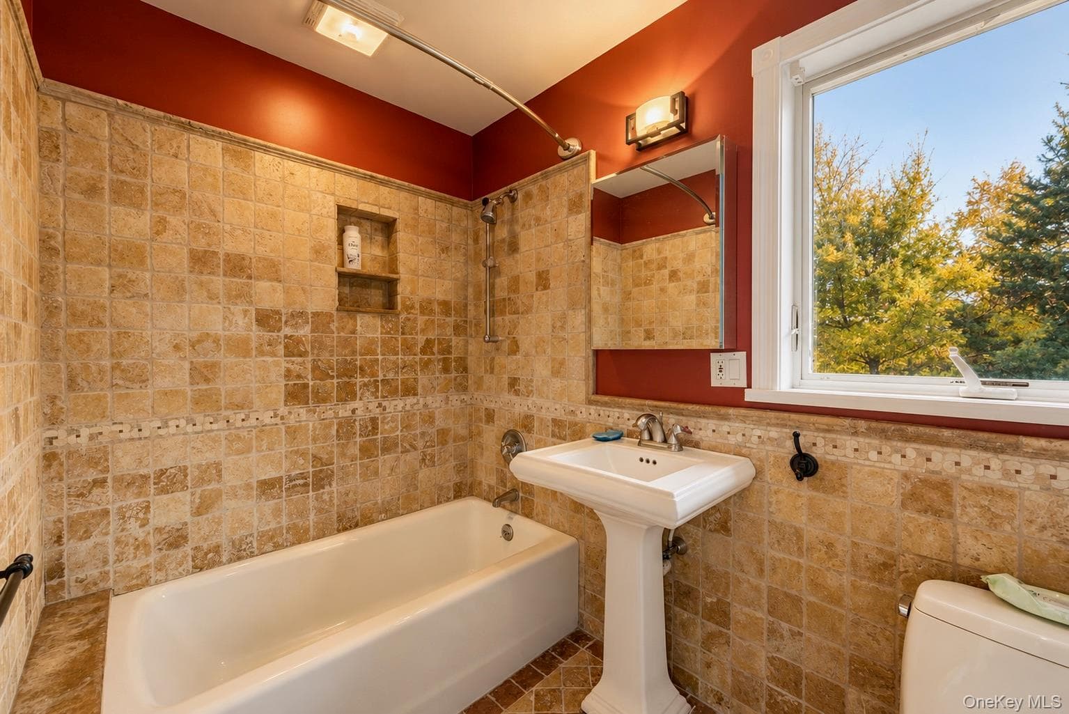 658 Waterbury Hill Road thumbnail 9