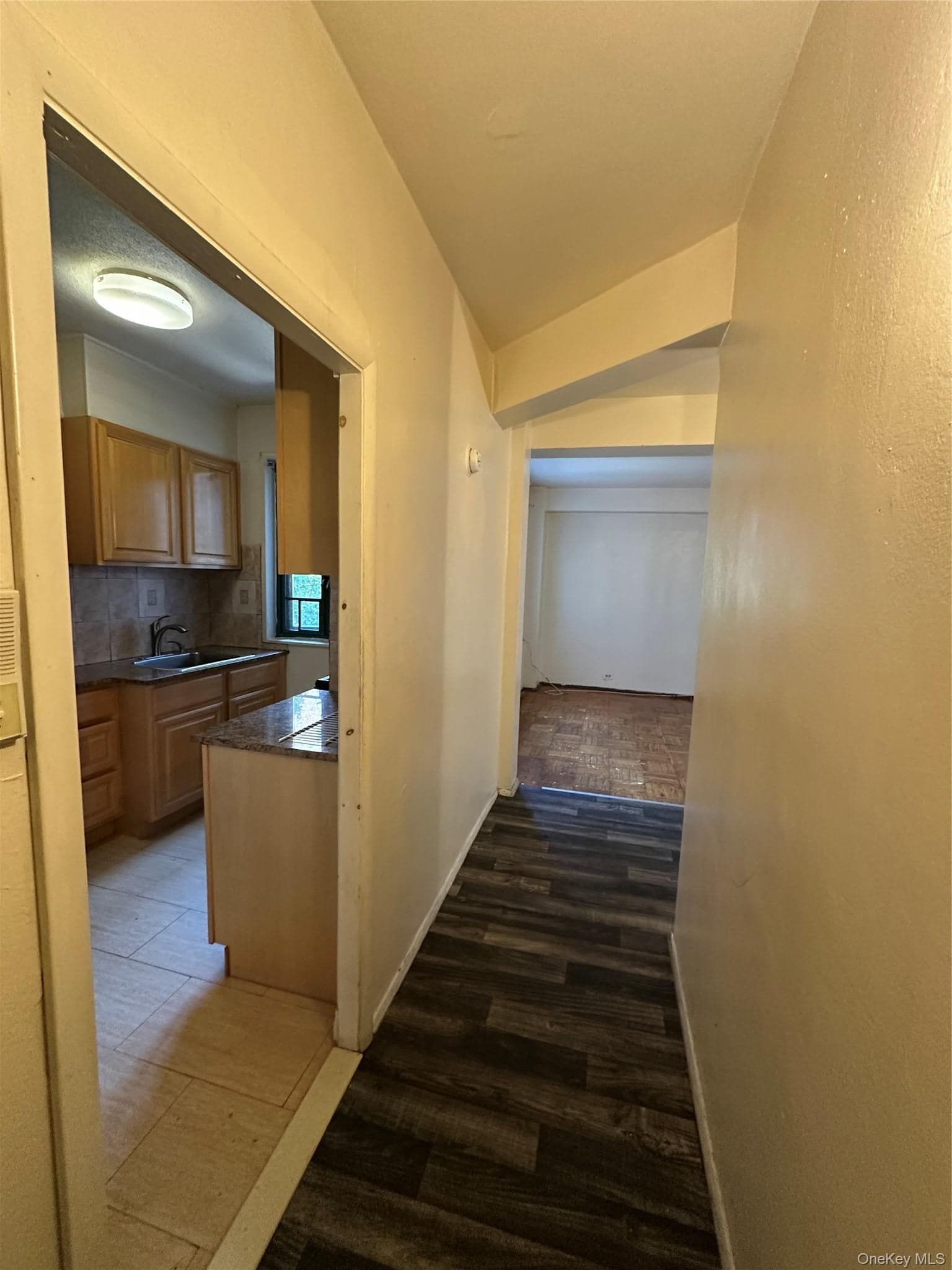1579 Metropolitan Avenue Unit: 6H thumbnail 8