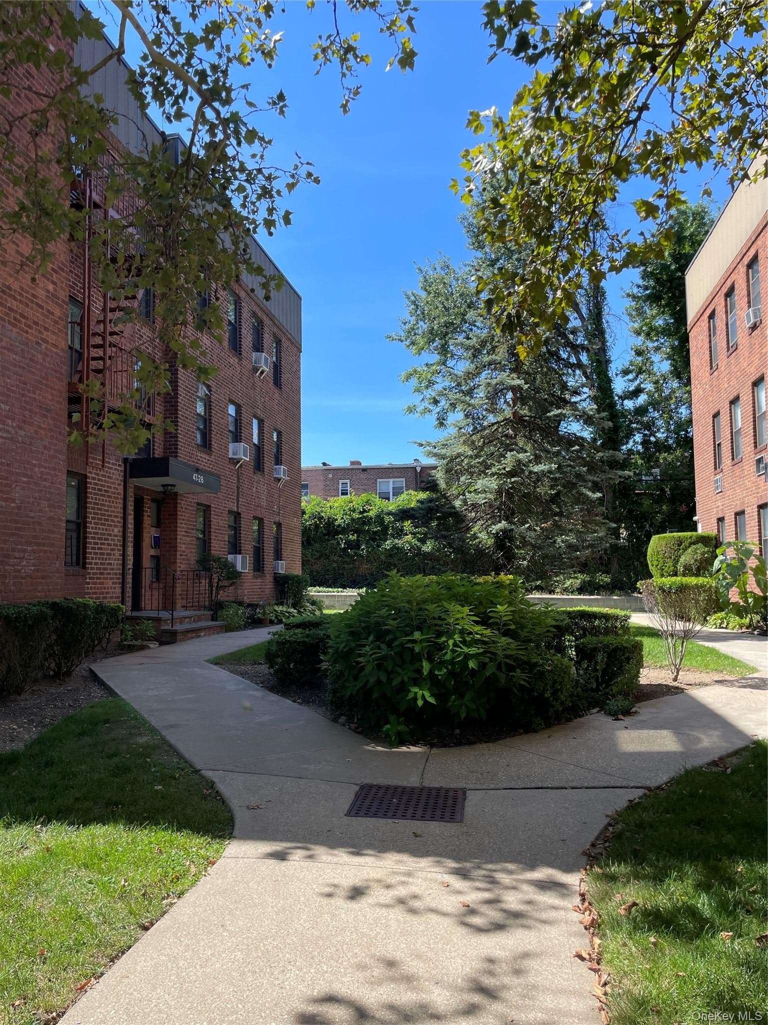 215-40 47 Avenue Ave Unit: 3B thumbnail 10