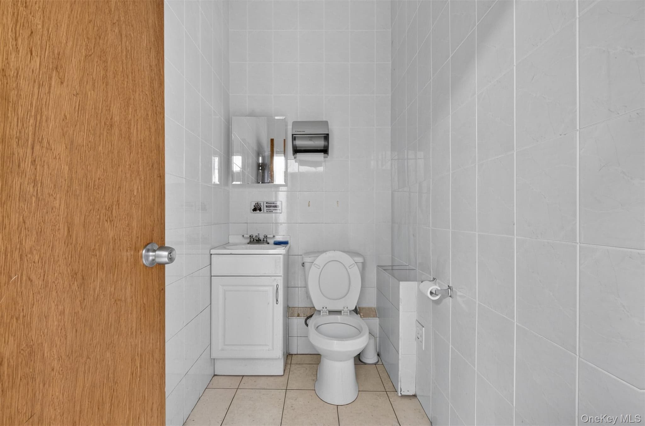 10230 Queens Boulevard Unit: Retails thumbnail 9