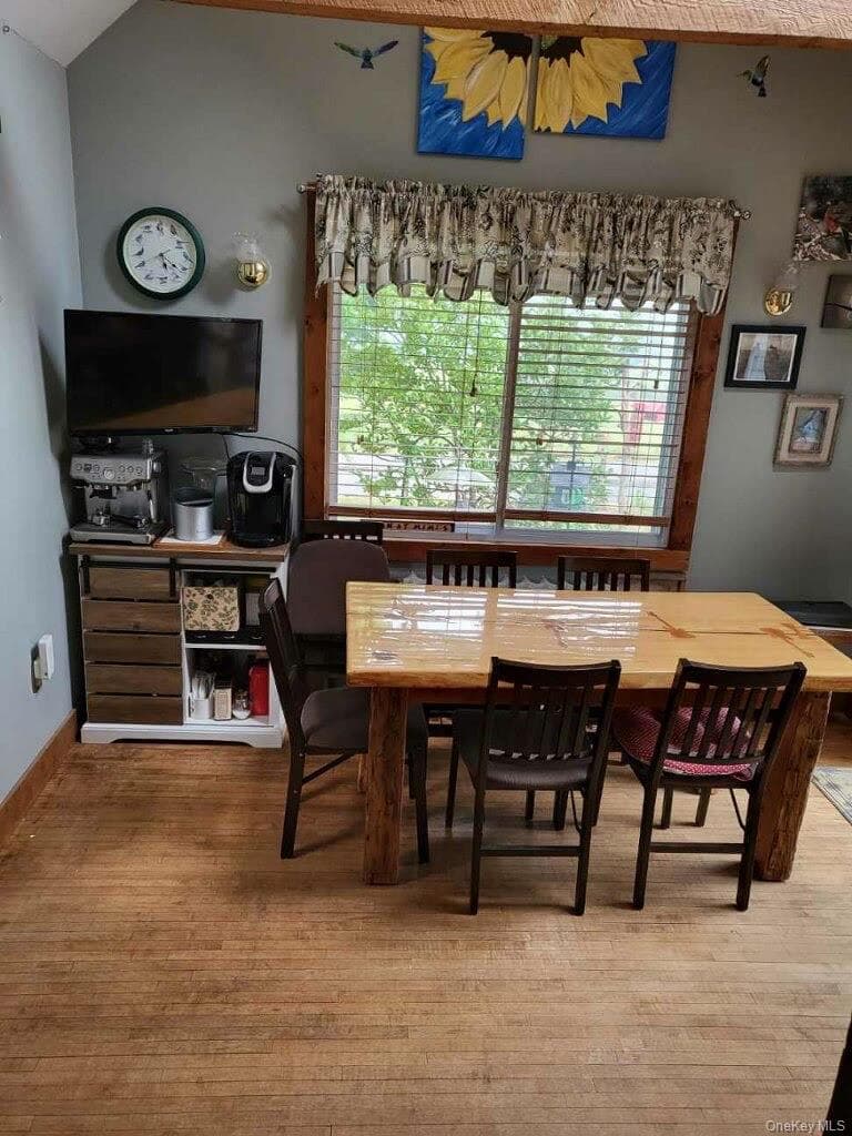 174 Rock Ridge Avenue thumbnail 4