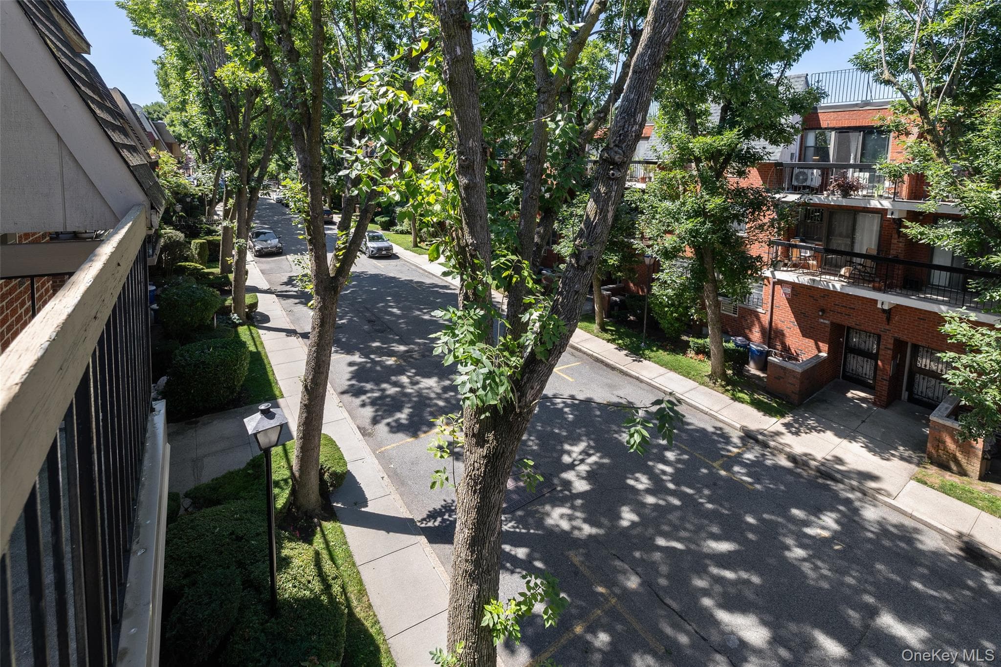 7111 Sutton Place Unit: 3 thumbnail 7