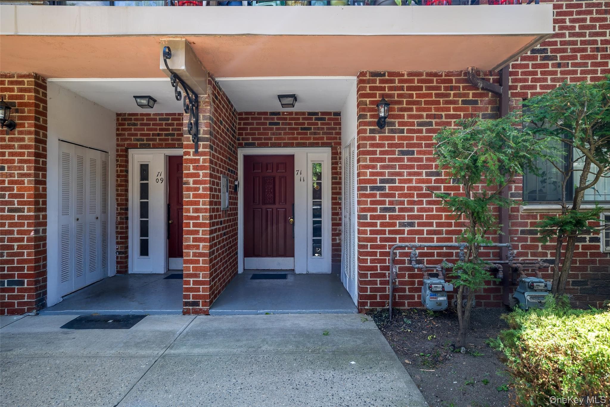 7111 Sutton Place Unit: 3 thumbnail 3
