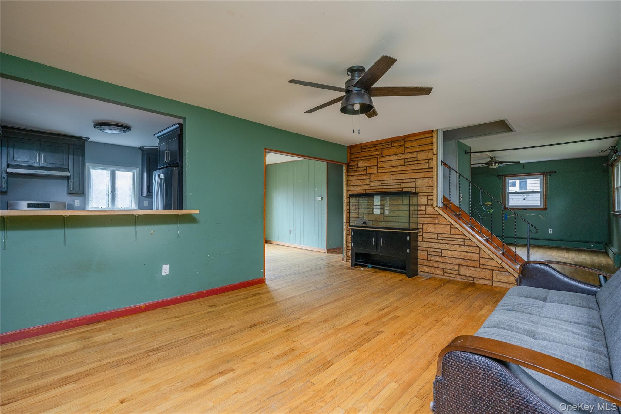 225 S Harrison Avenue thumbnail 16