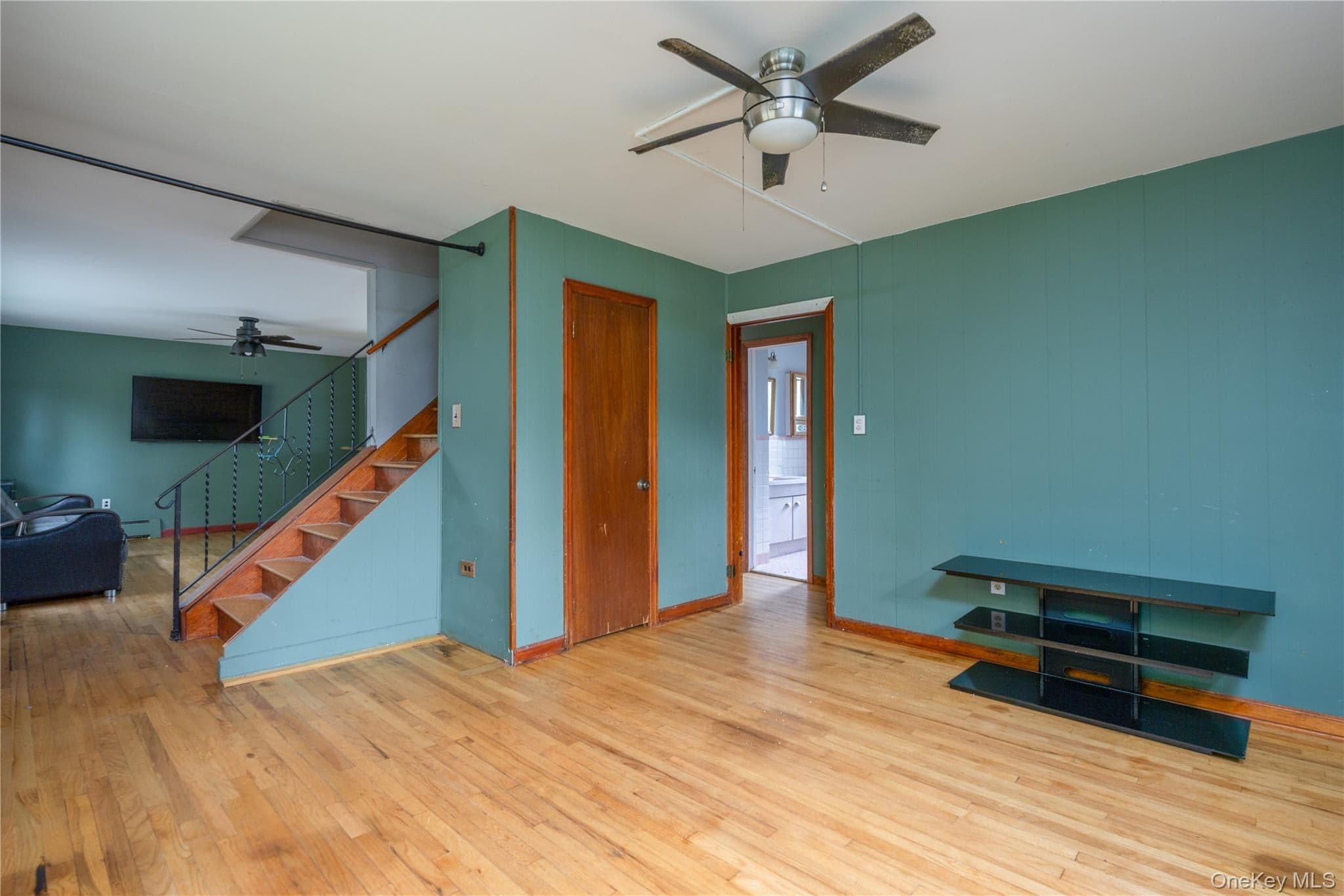 225 S Harrison Avenue thumbnail 6