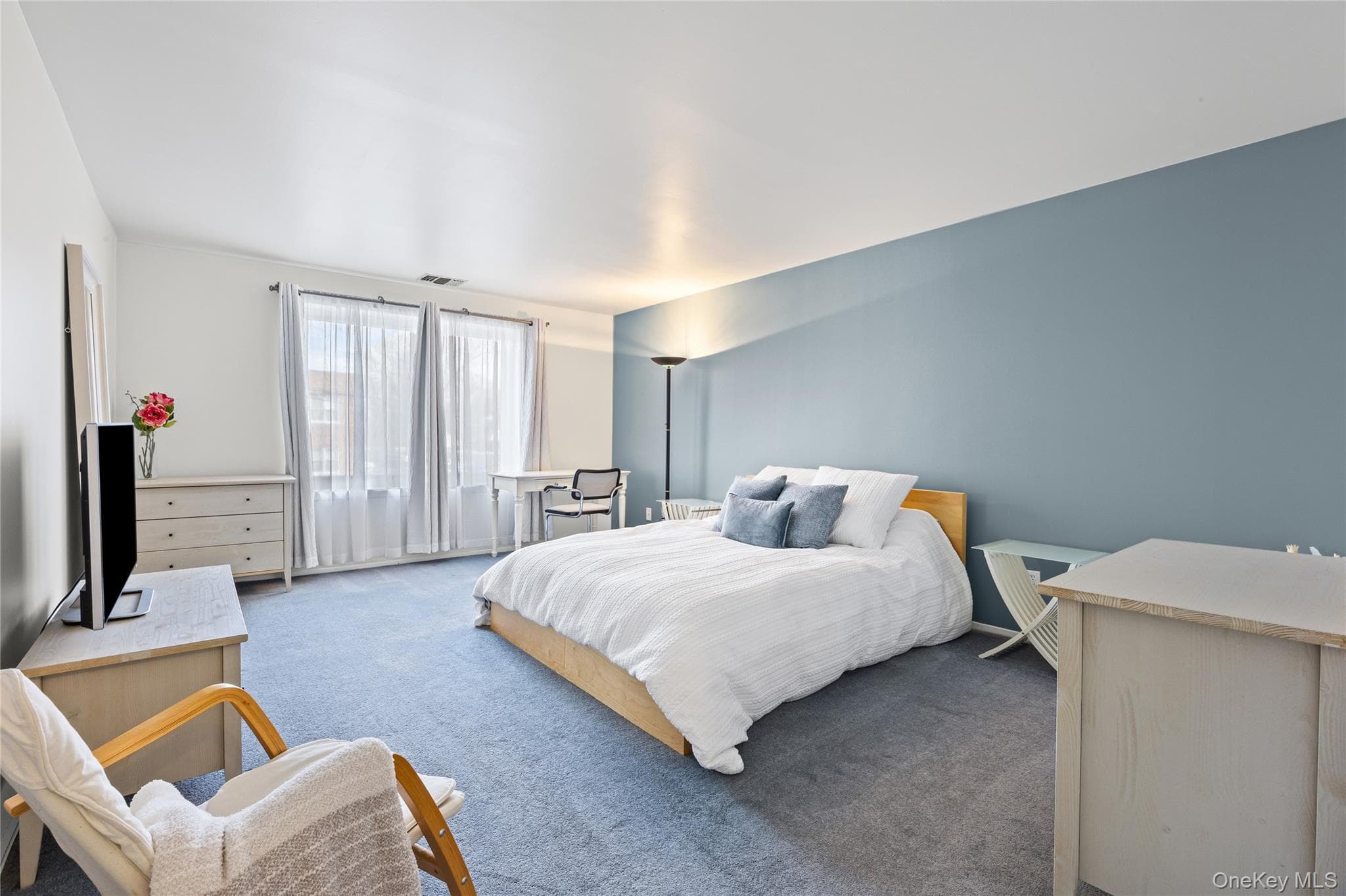 99 S Park Avenue Unit: 28 thumbnail 8
