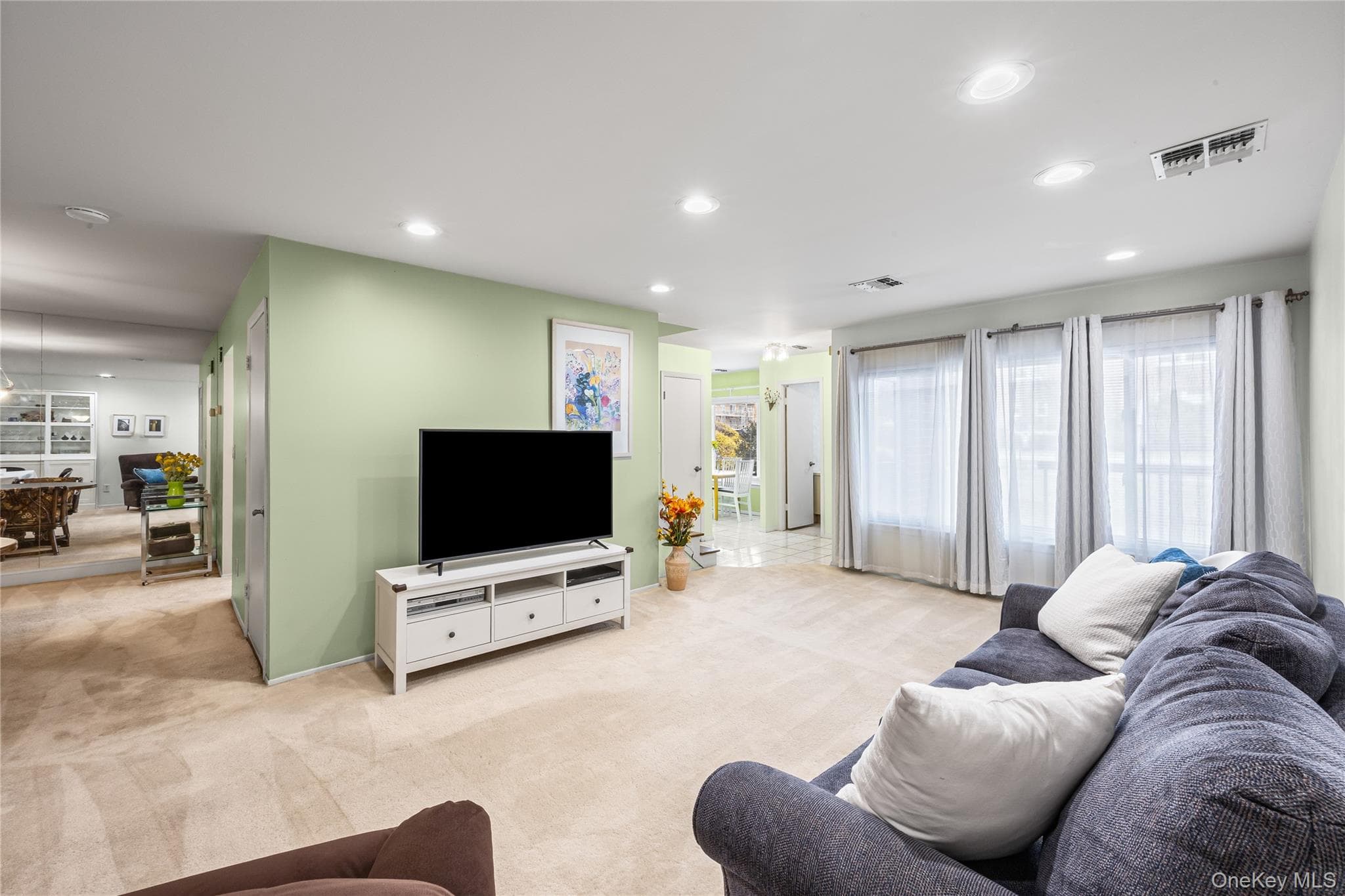 99 S Park Avenue Unit: 28 thumbnail 12