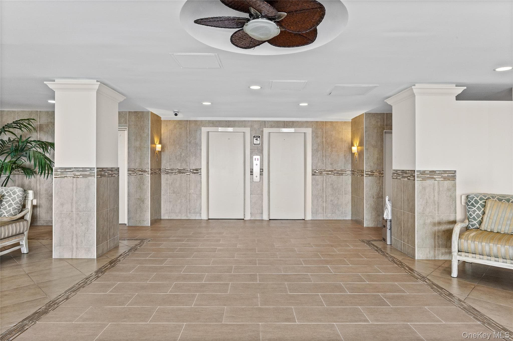 1 E Broadway Unit: 3D thumbnail 36