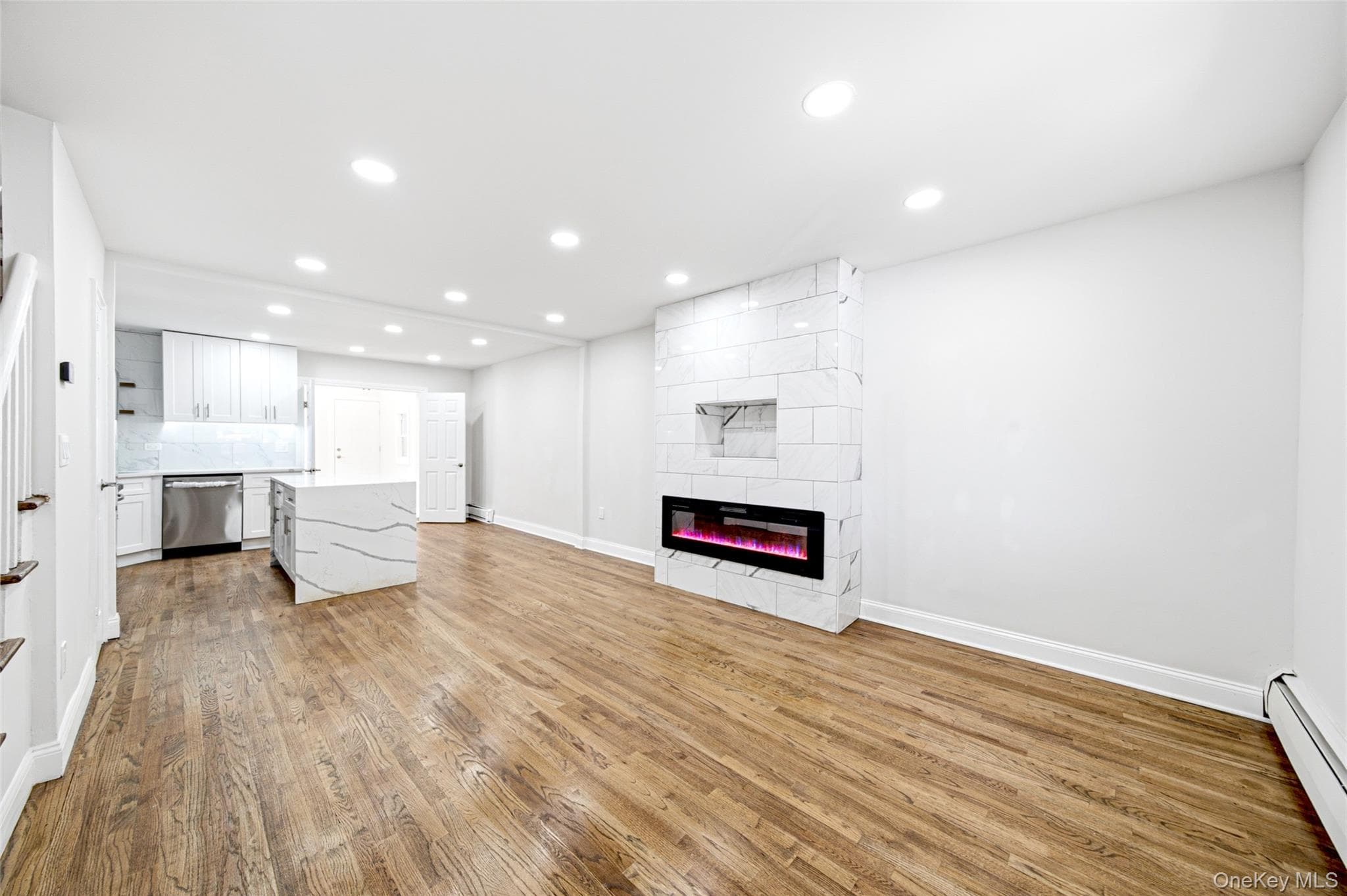 1010 E 230th Street thumbnail 17