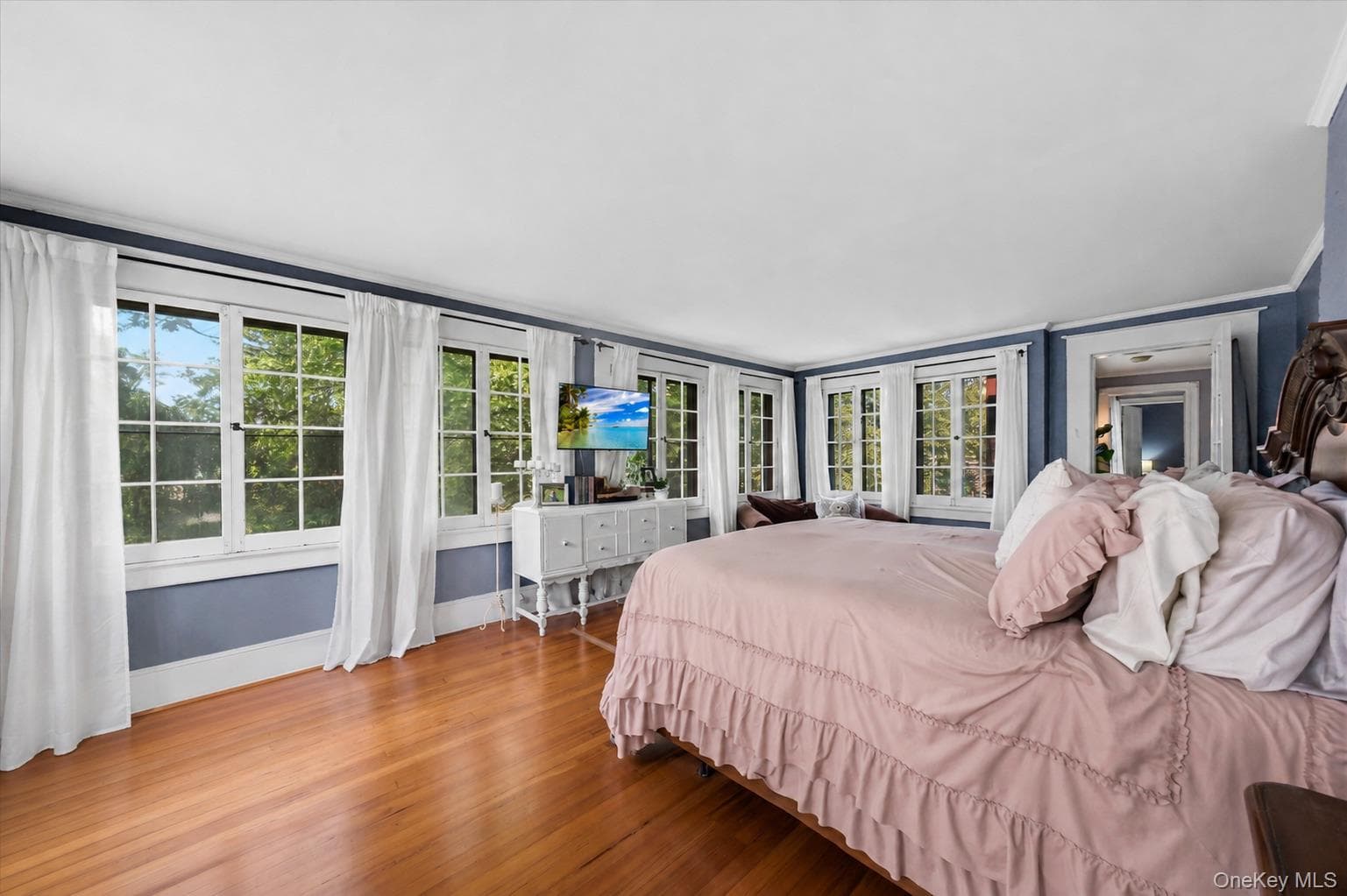 83 Hooker Avenue thumbnail 28