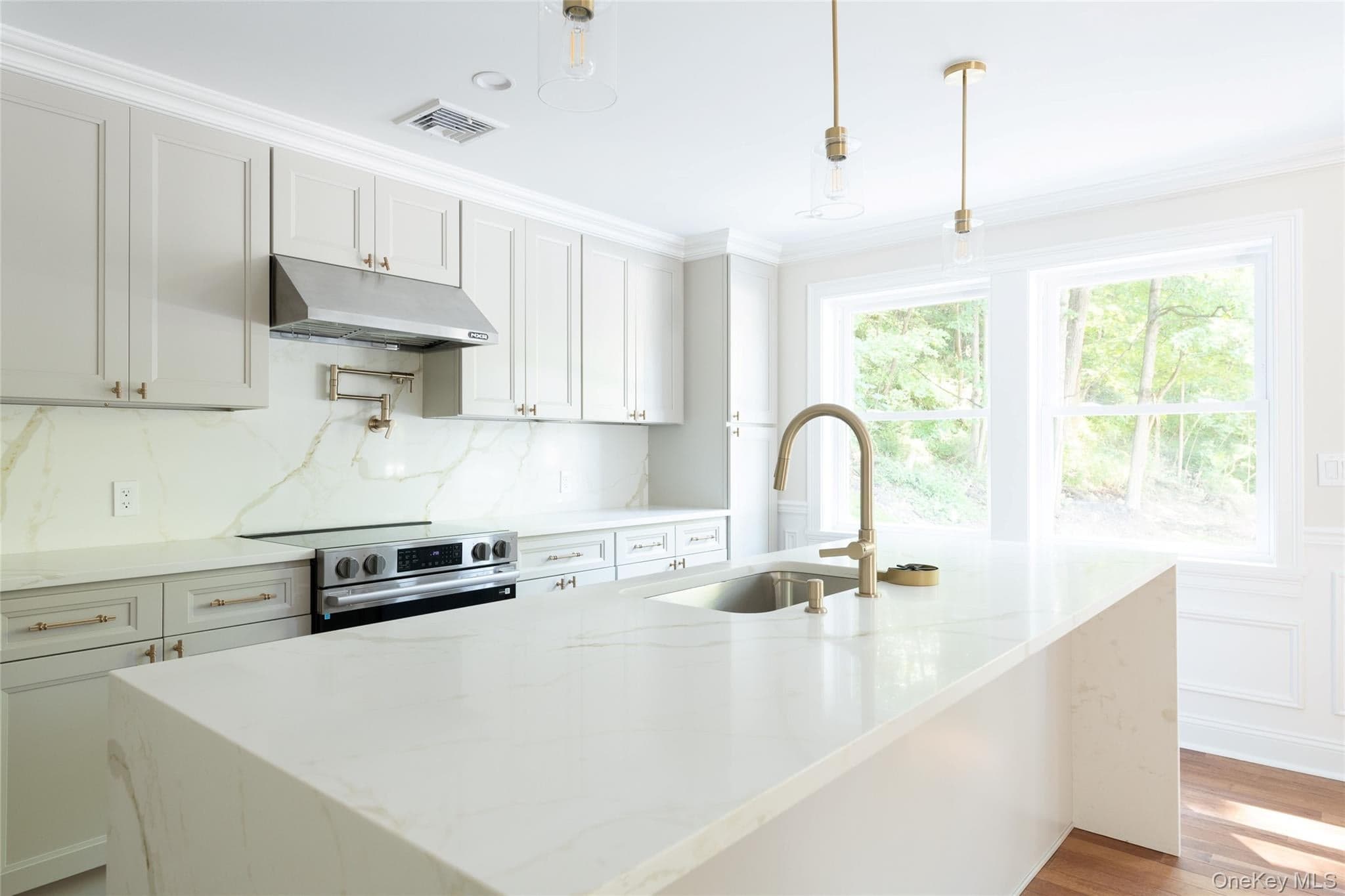 156 Farm Road thumbnail 10