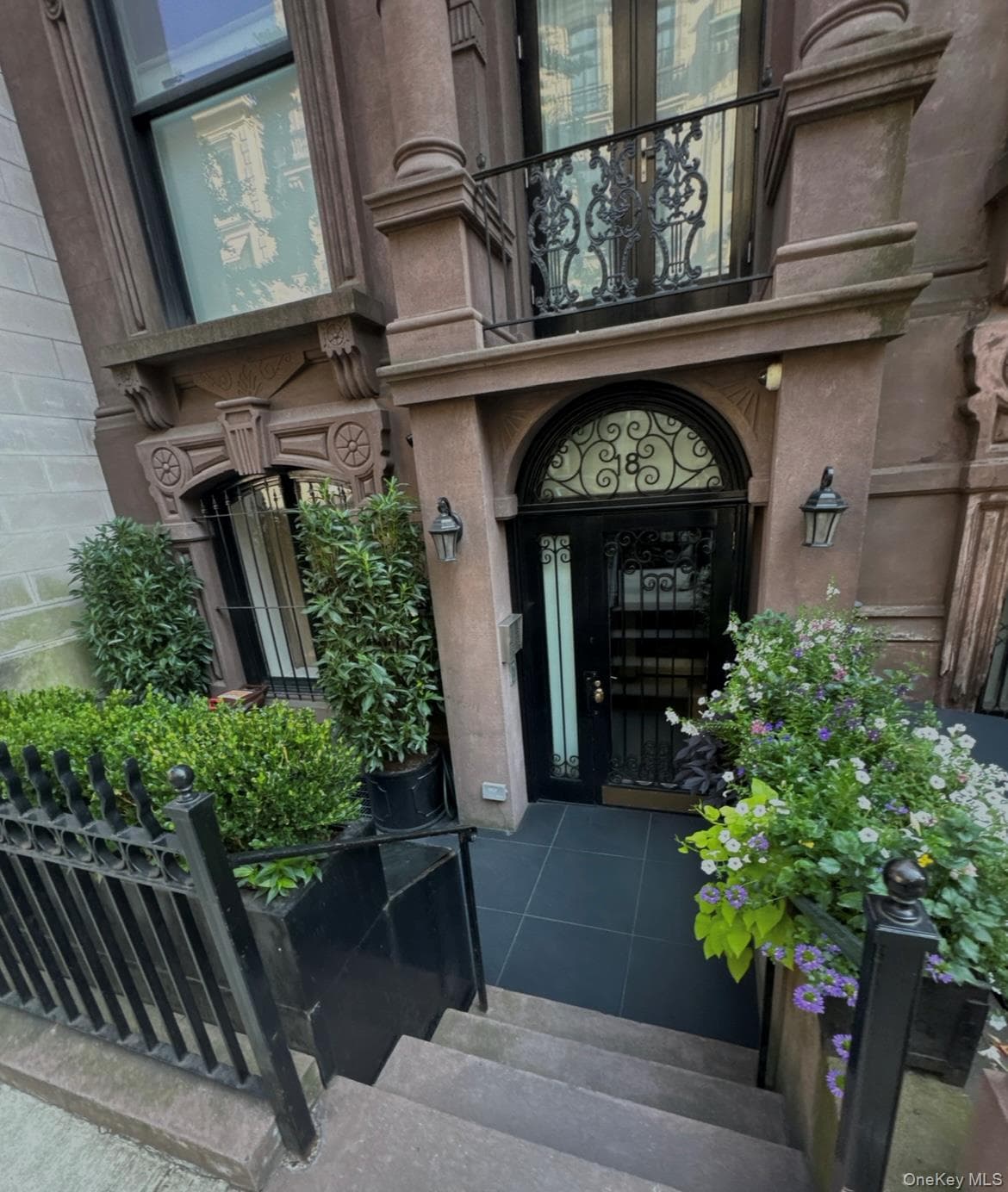 18 E 63rd Street Unit: 1 thumbnail 4