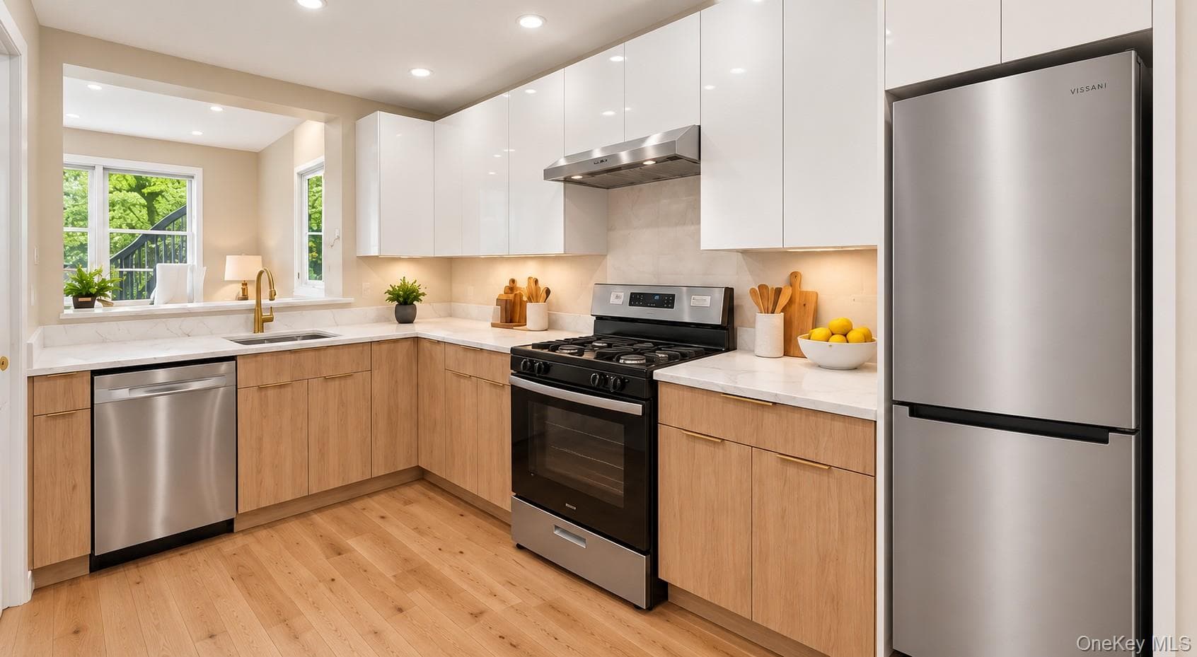 292 Hubert Humphrey Drive thumbnail 9