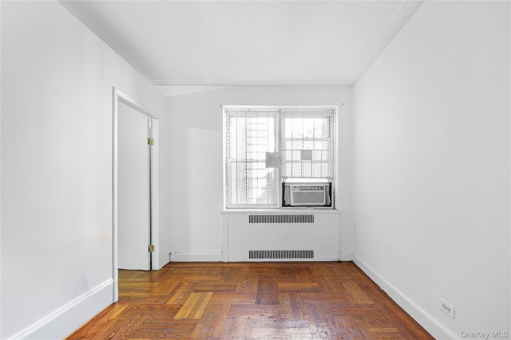 2191 Bolton Street Unit: 5E thumbnail 6