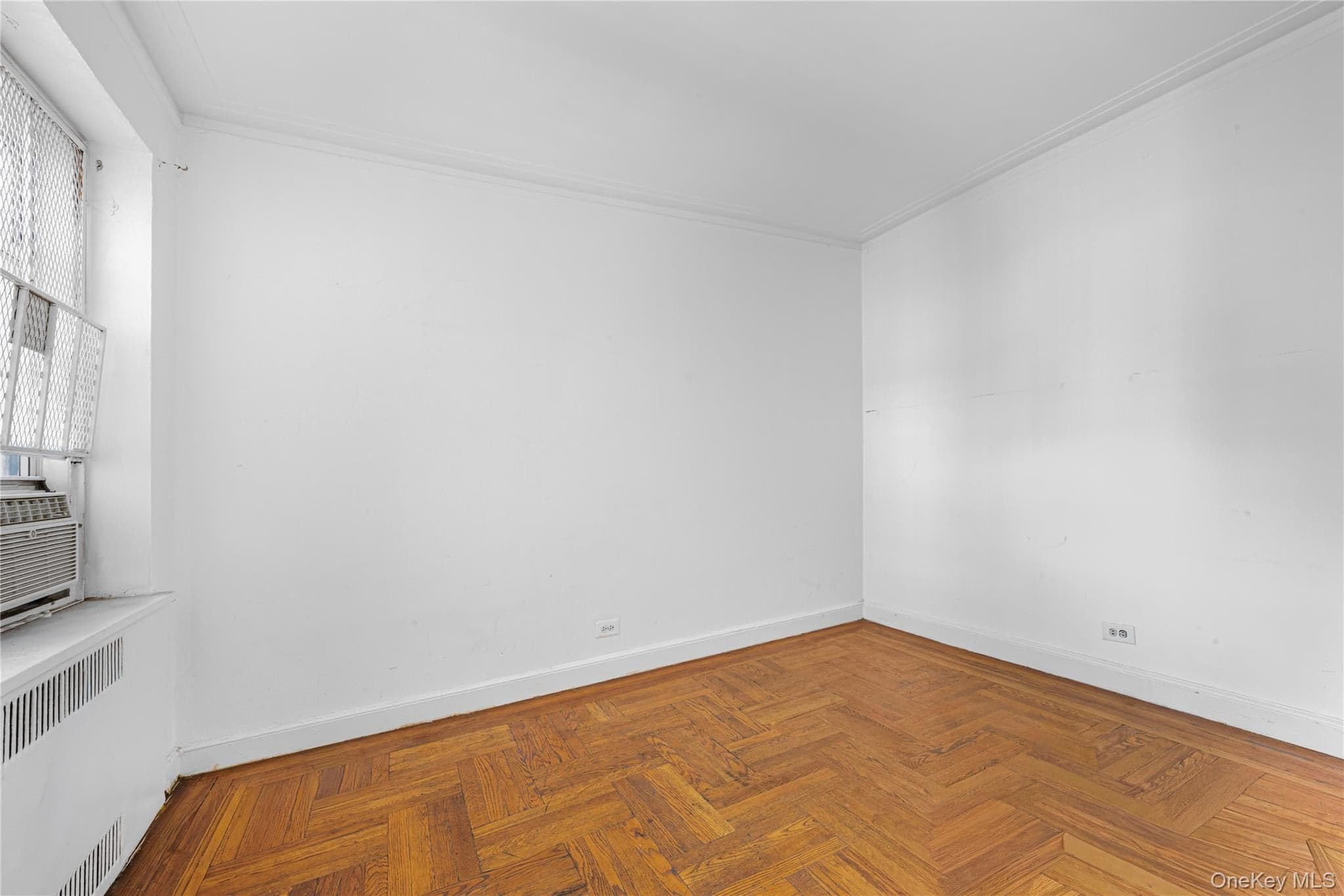 2191 Bolton Street Unit: 5E thumbnail 5