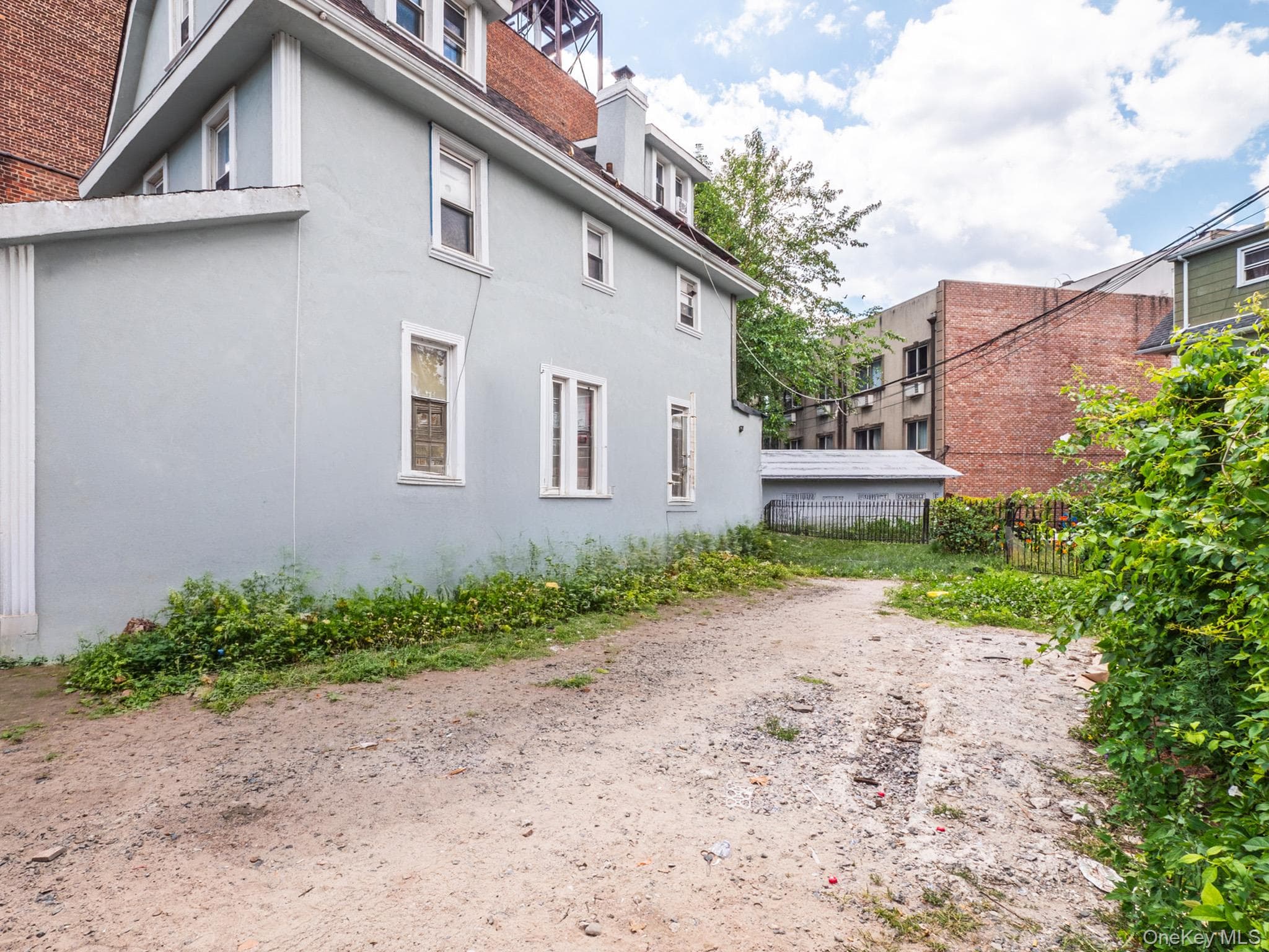 11614 Bessemer Street thumbnail 3