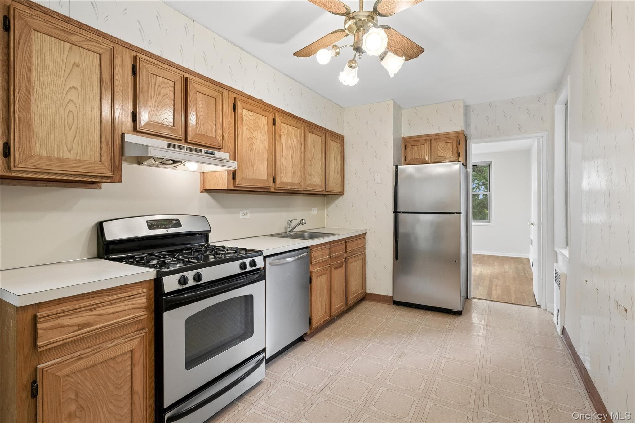 23-35 Bell Blvd. Blvd Unit: 4H thumbnail 7