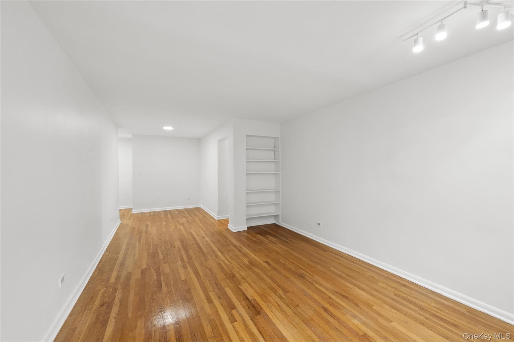 23-35 Bell Blvd. Blvd Unit: 4H thumbnail 8
