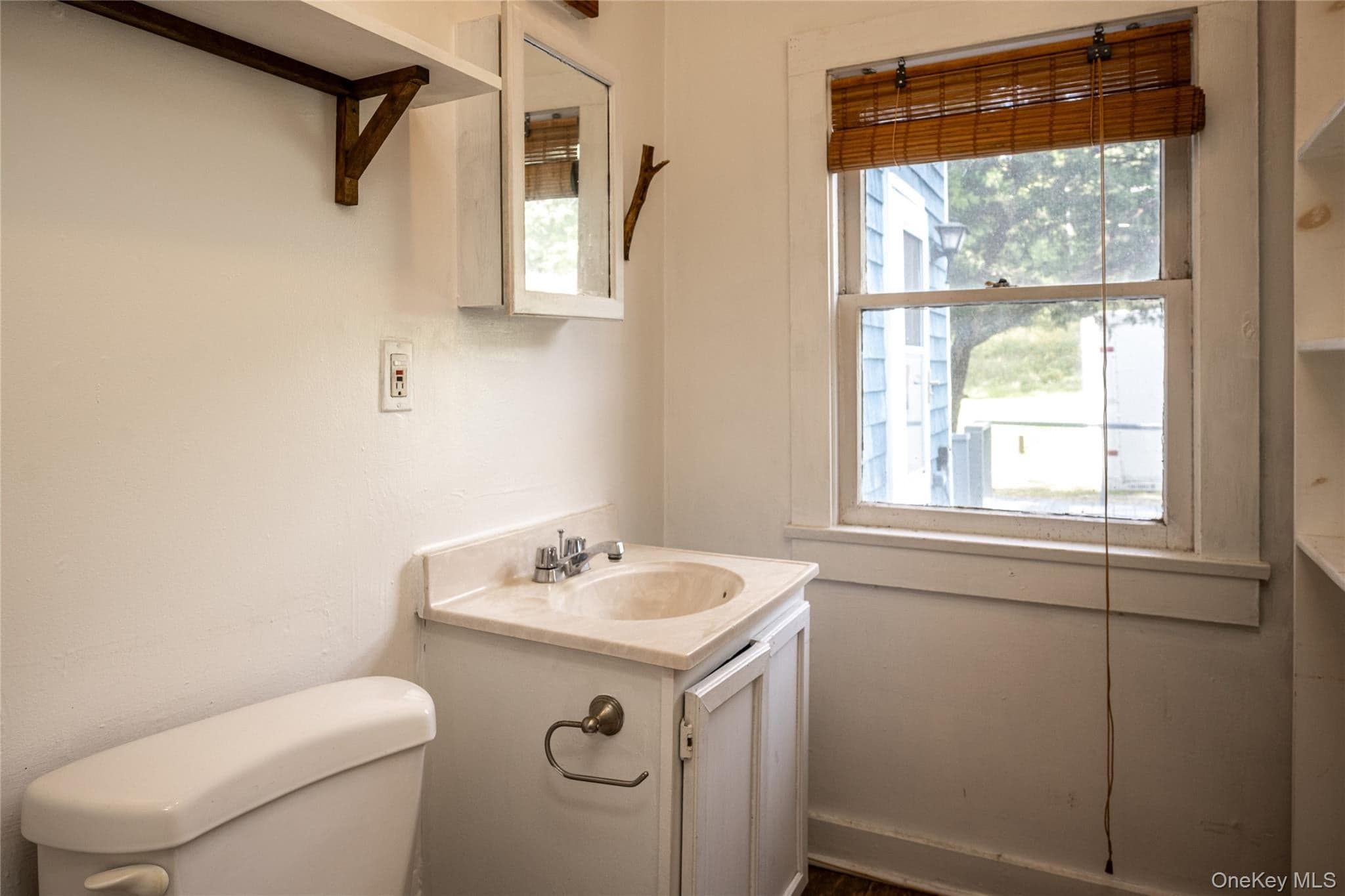 672 Tower Hill Road thumbnail 21