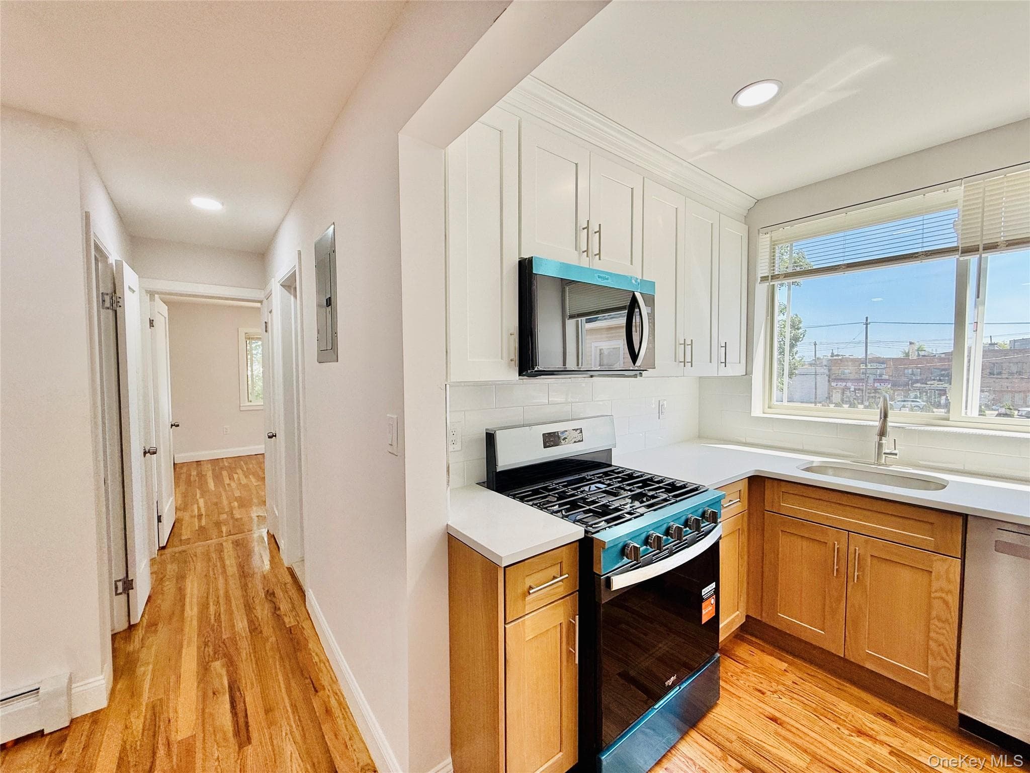 2887 Lamport Place thumbnail 5