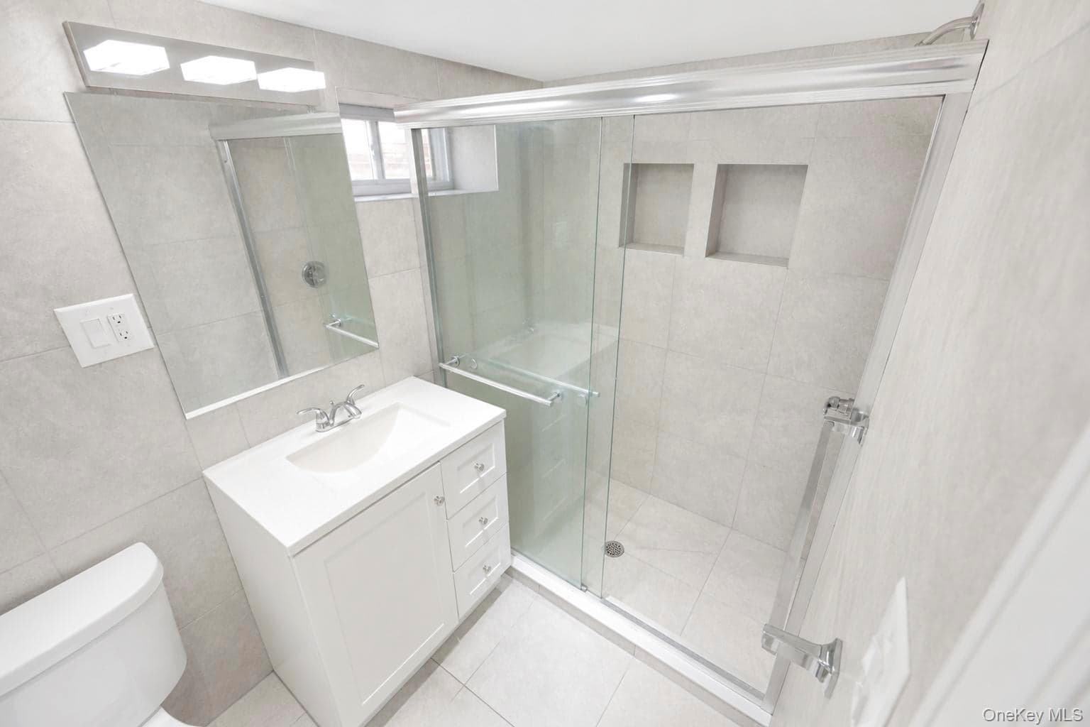 52 E Fenimore Street thumbnail 30