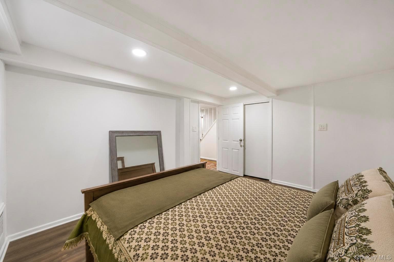 52 E Fenimore Street thumbnail 26