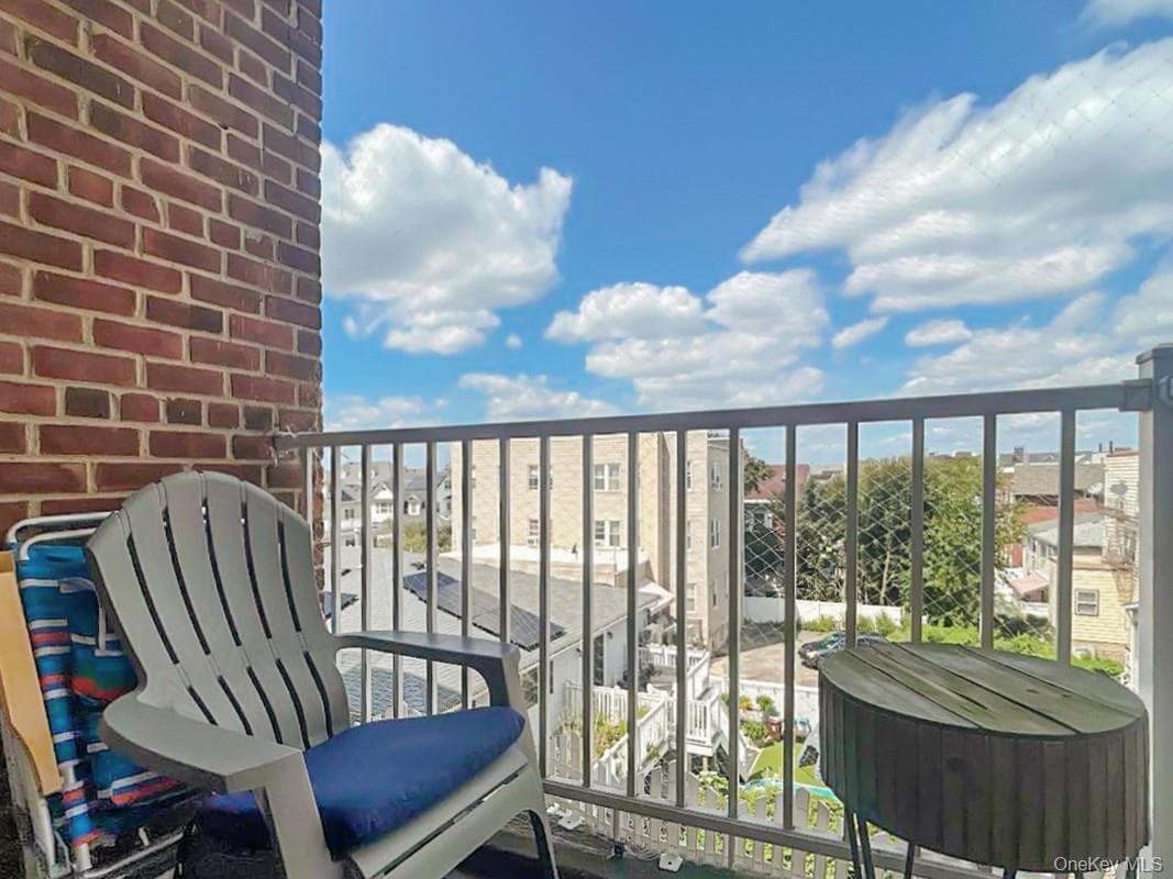 130 Beach 121st Street Unit: 3B photo 1