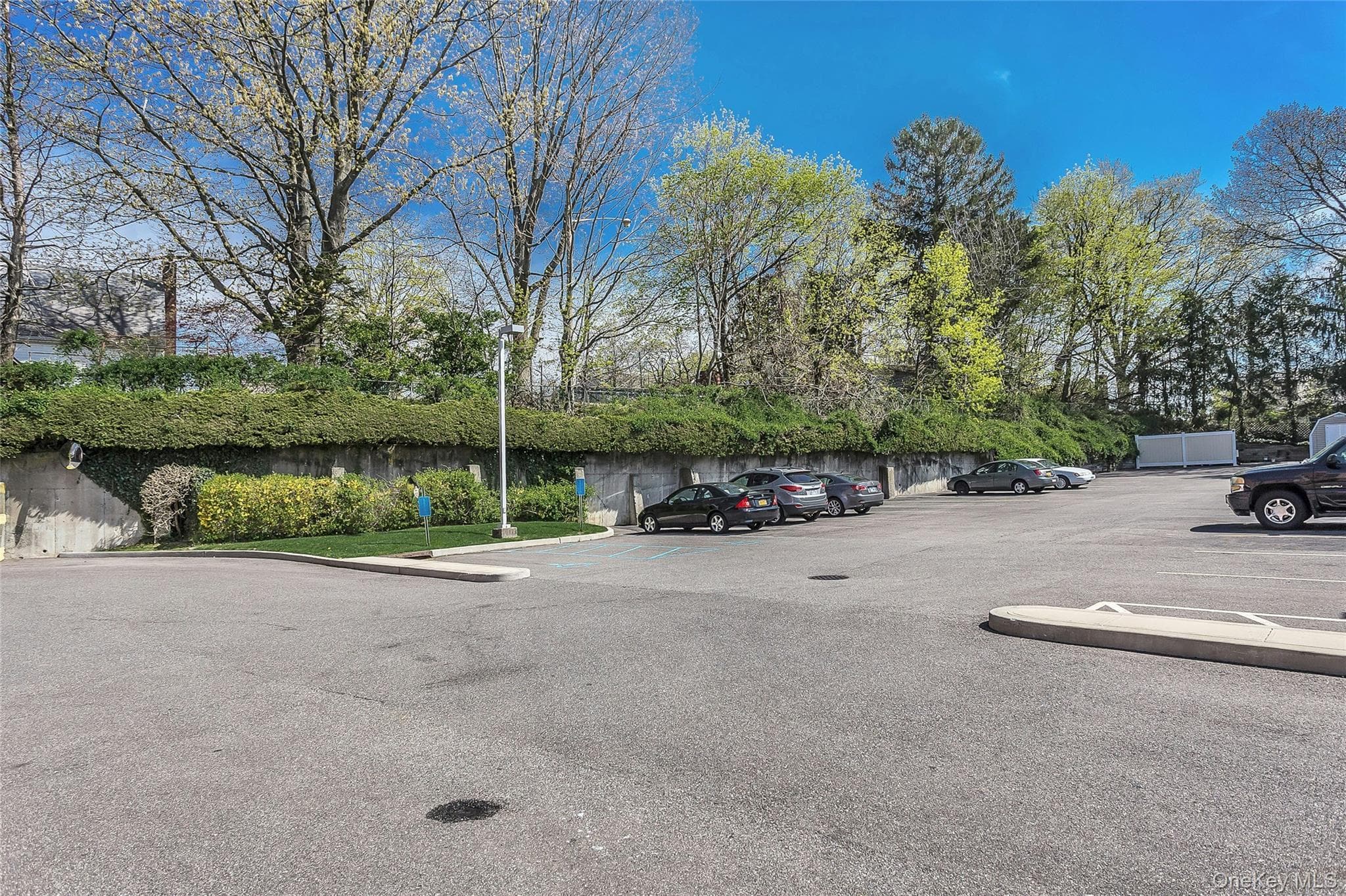 800 Willis Avenue Unit: 105 thumbnail 23