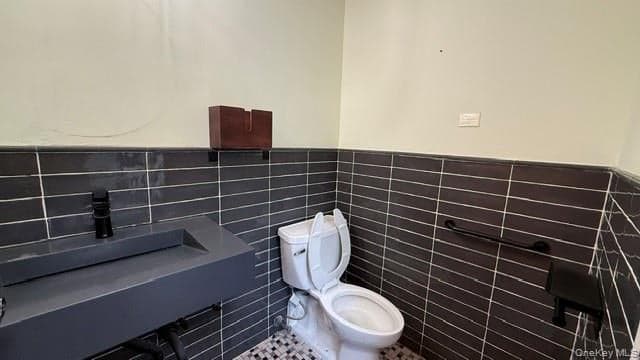 133-36 41st Road Unit: CS8 thumbnail 14