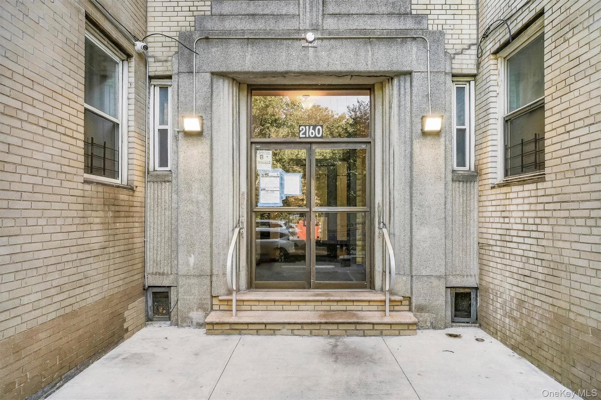 2160 Bronx Park Unit: 5D thumbnail 4