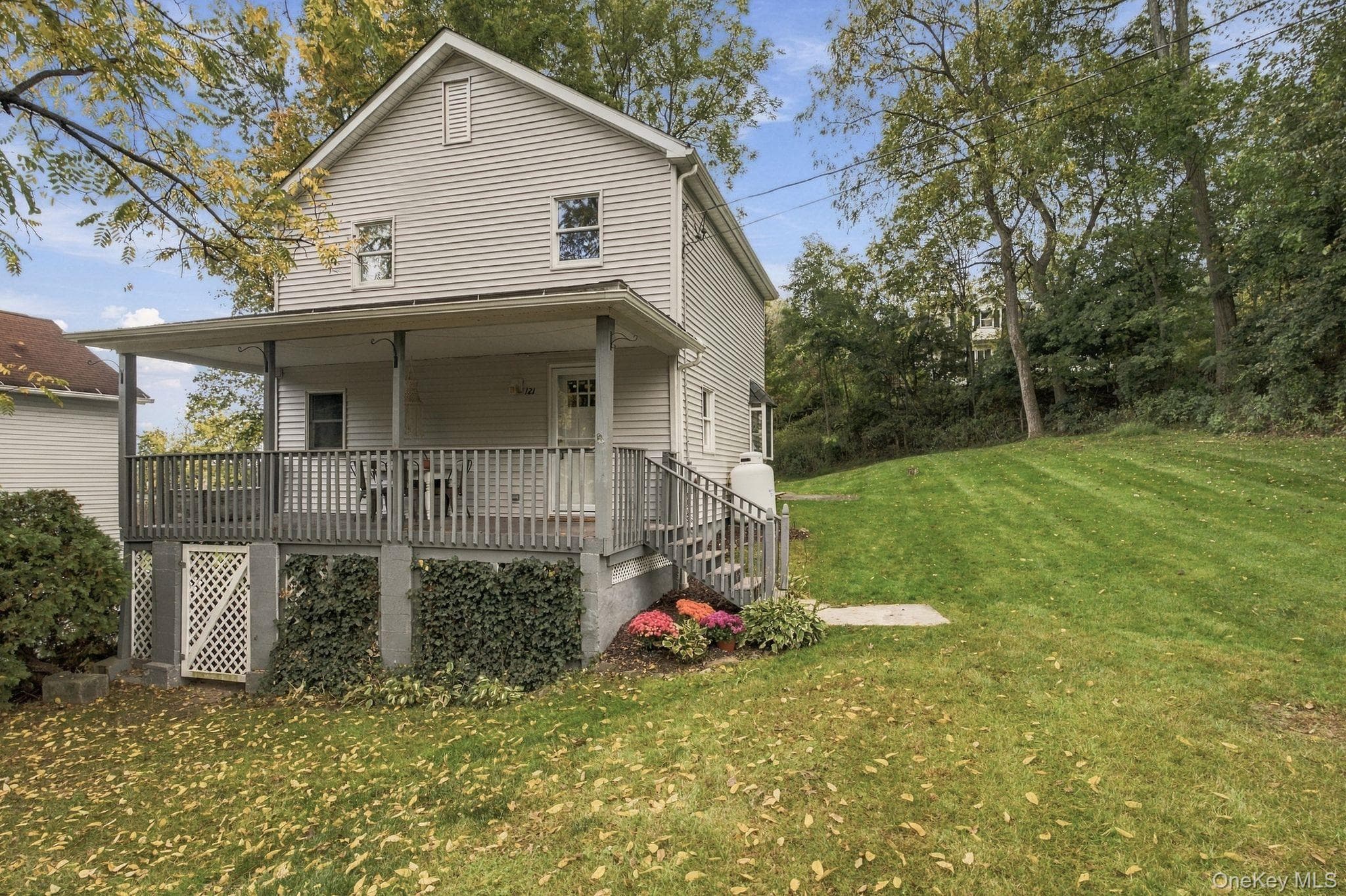 121 Canal Street, Esopus