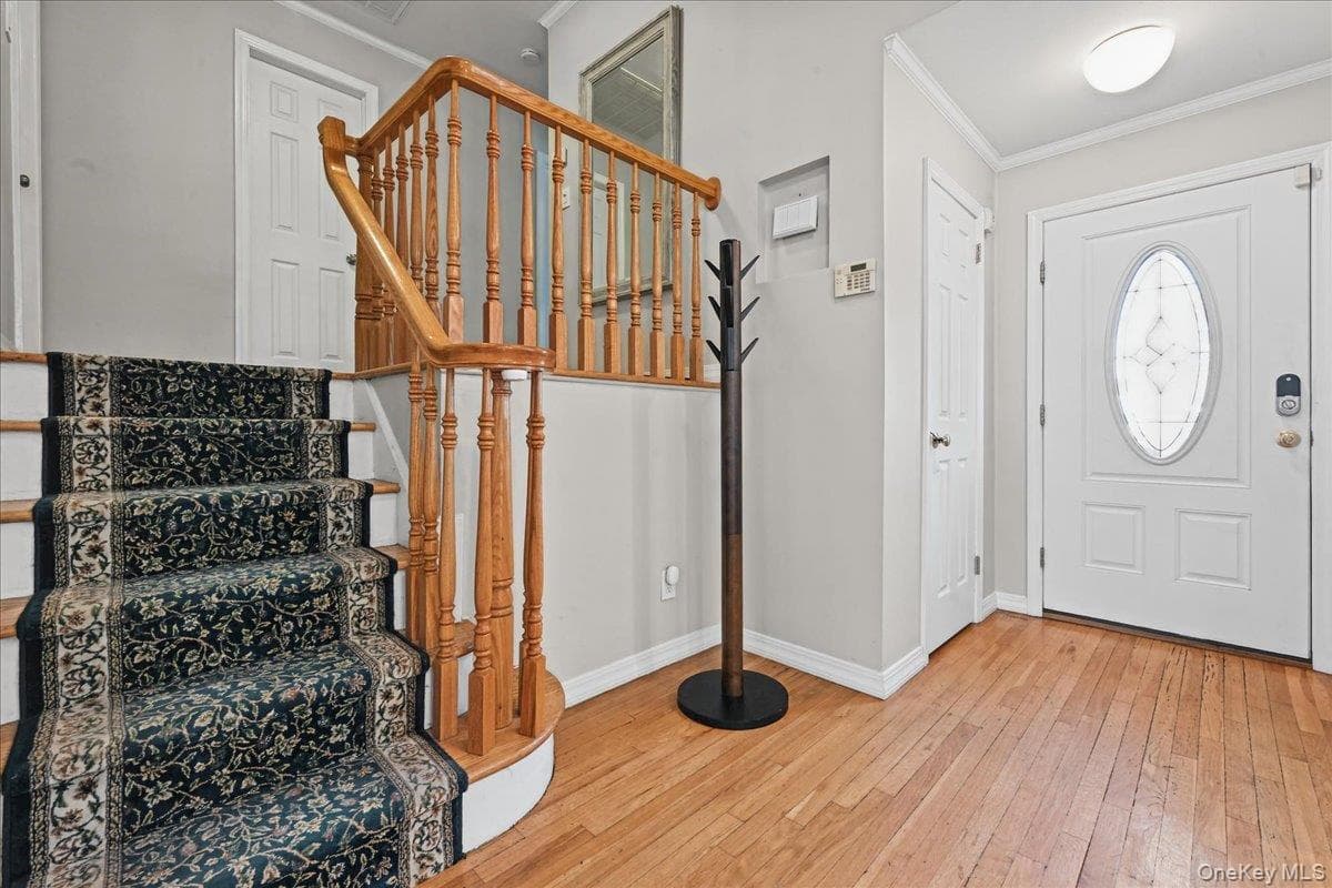 698 Edgewood Drive thumbnail 12