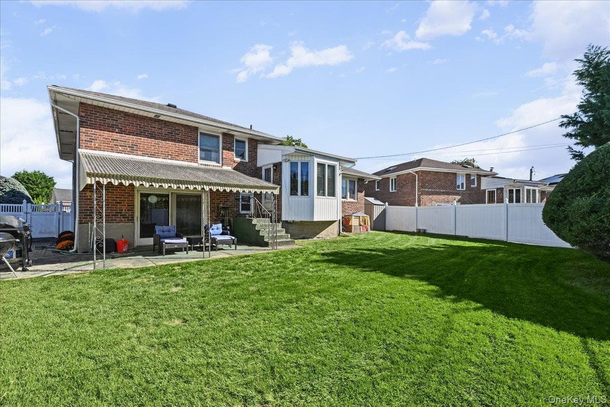 698 Edgewood Drive thumbnail 34