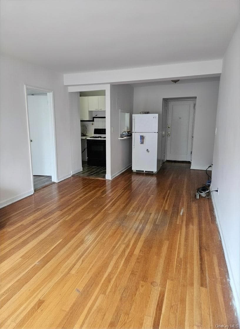 2107 Wallace Avenue Unit: 4D thumbnail 6