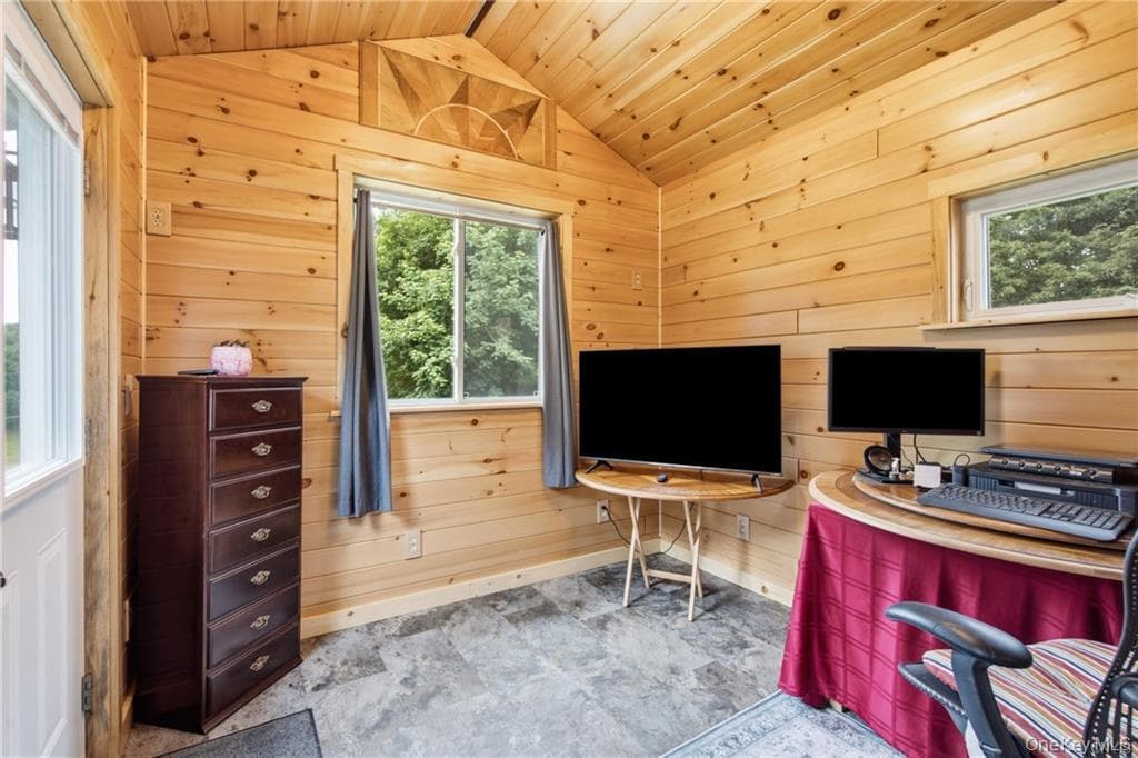 308 Jackson Road thumbnail 23