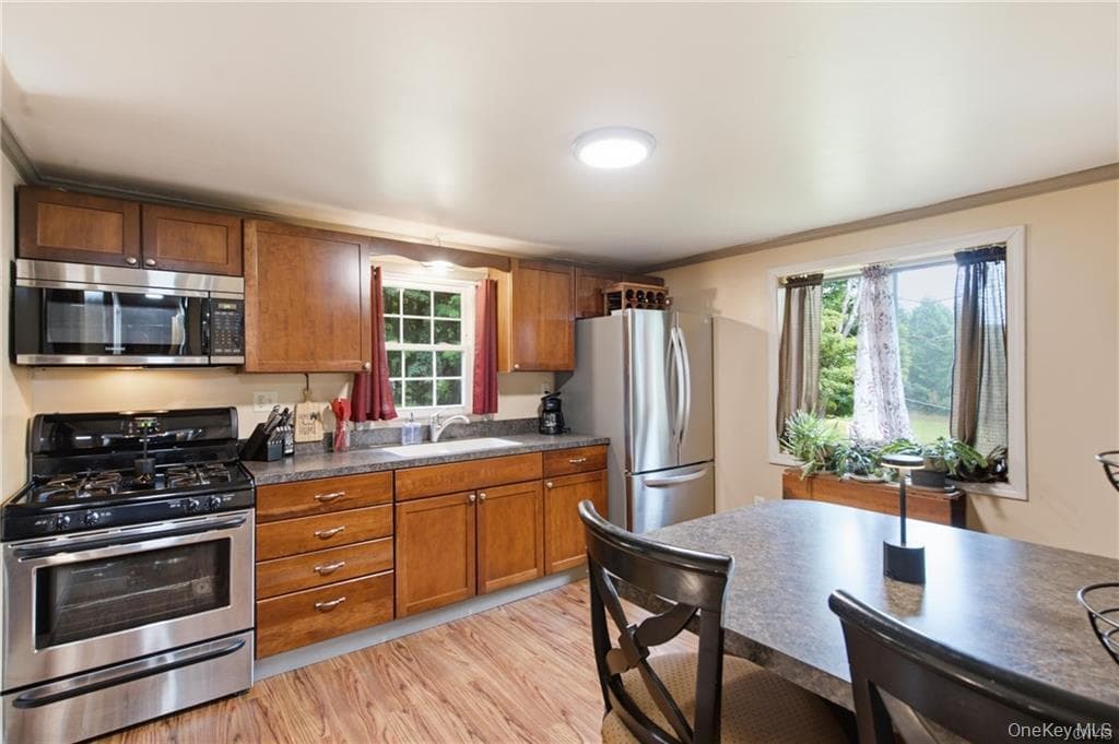 308 Jackson Road thumbnail 11