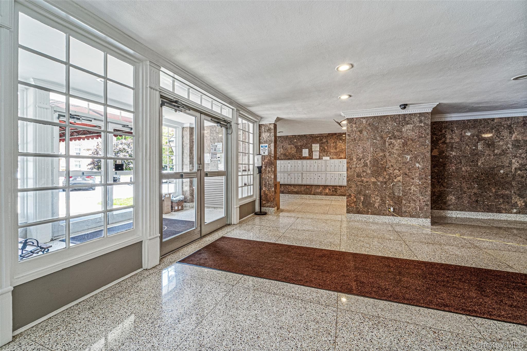 8429 153rd Avenue Unit: 3CD thumbnail 3