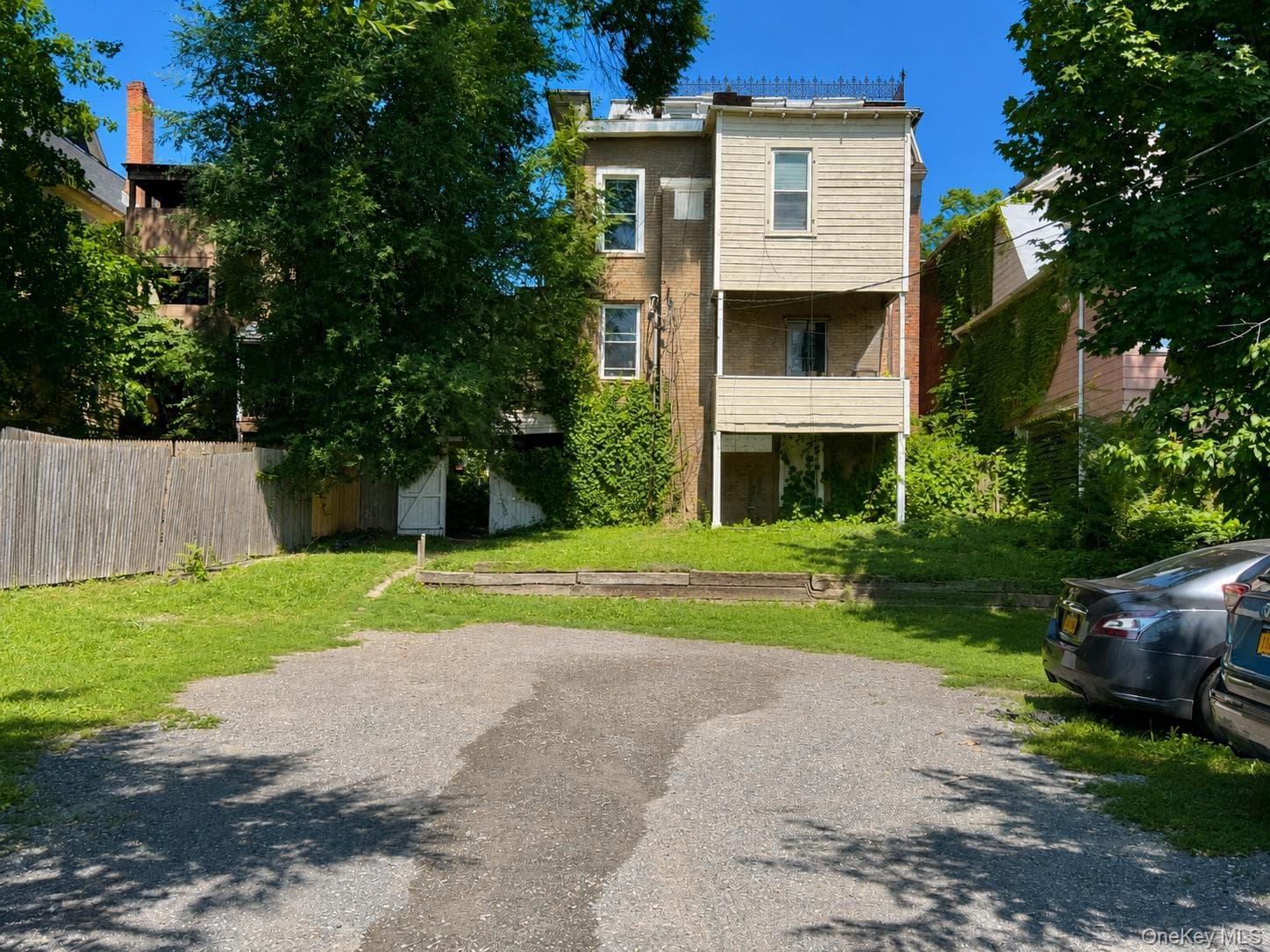 261 Main Street thumbnail 27