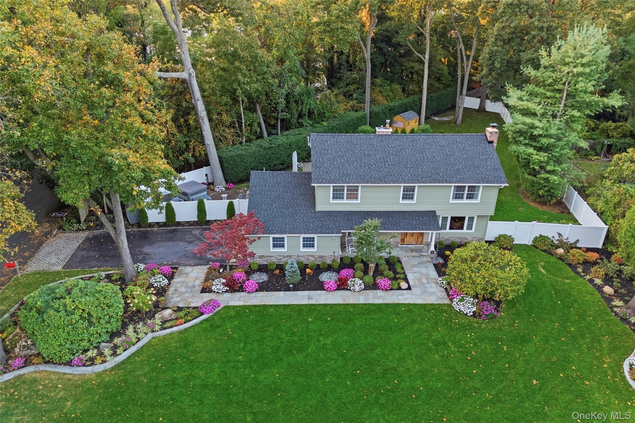 31 Sherry Drive, Setauket