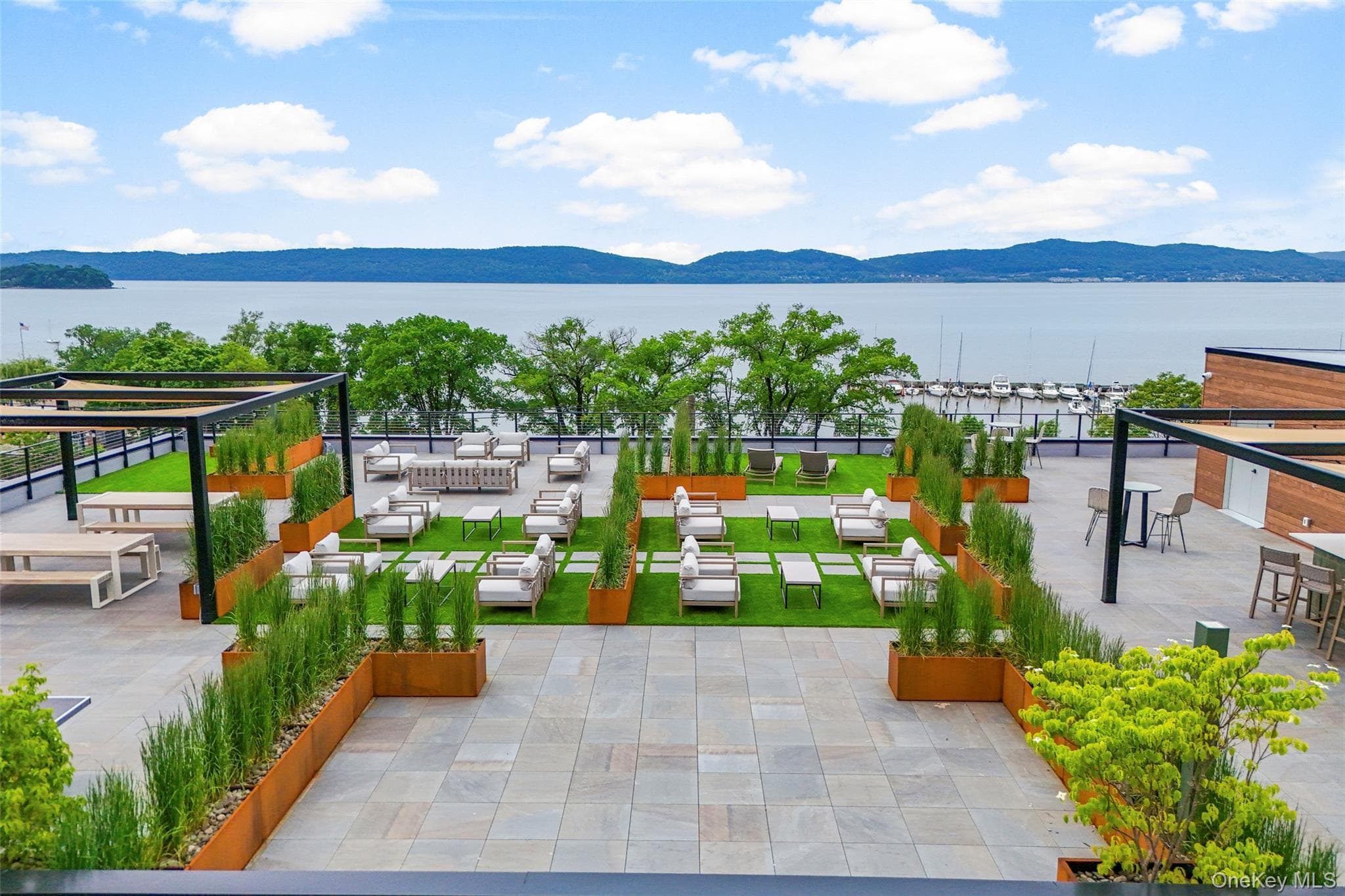 25 S Riverside Avenue Unit: 211 thumbnail 30