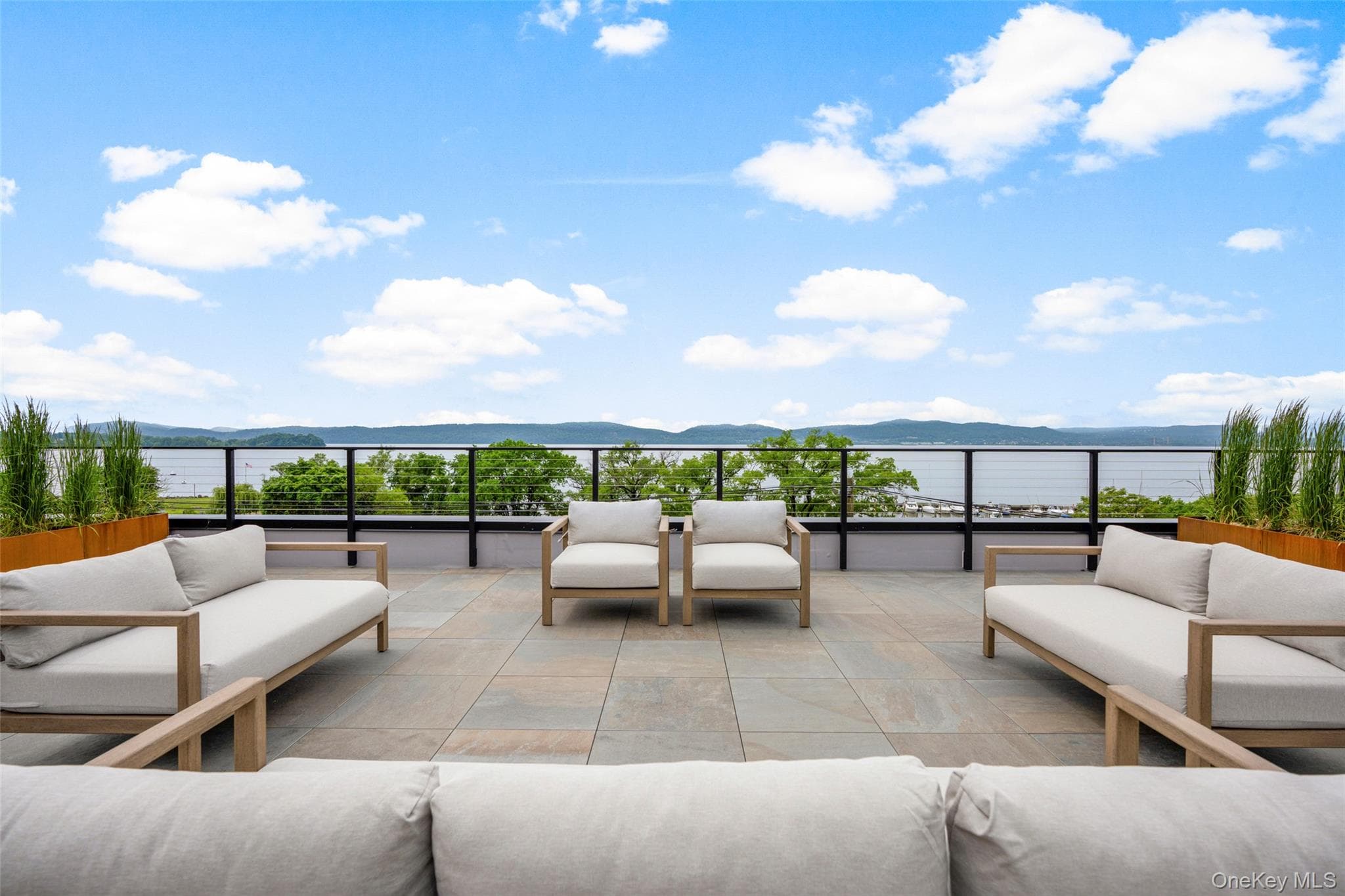 25 S Riverside Avenue Unit: 211 thumbnail 37