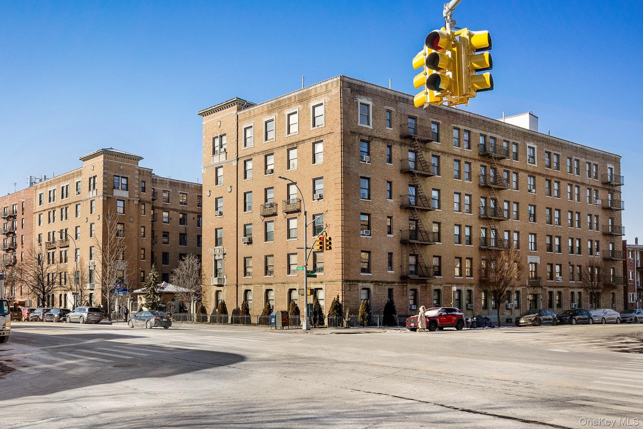 148-09 Northern Boulevard Unit: 3B, Flushing